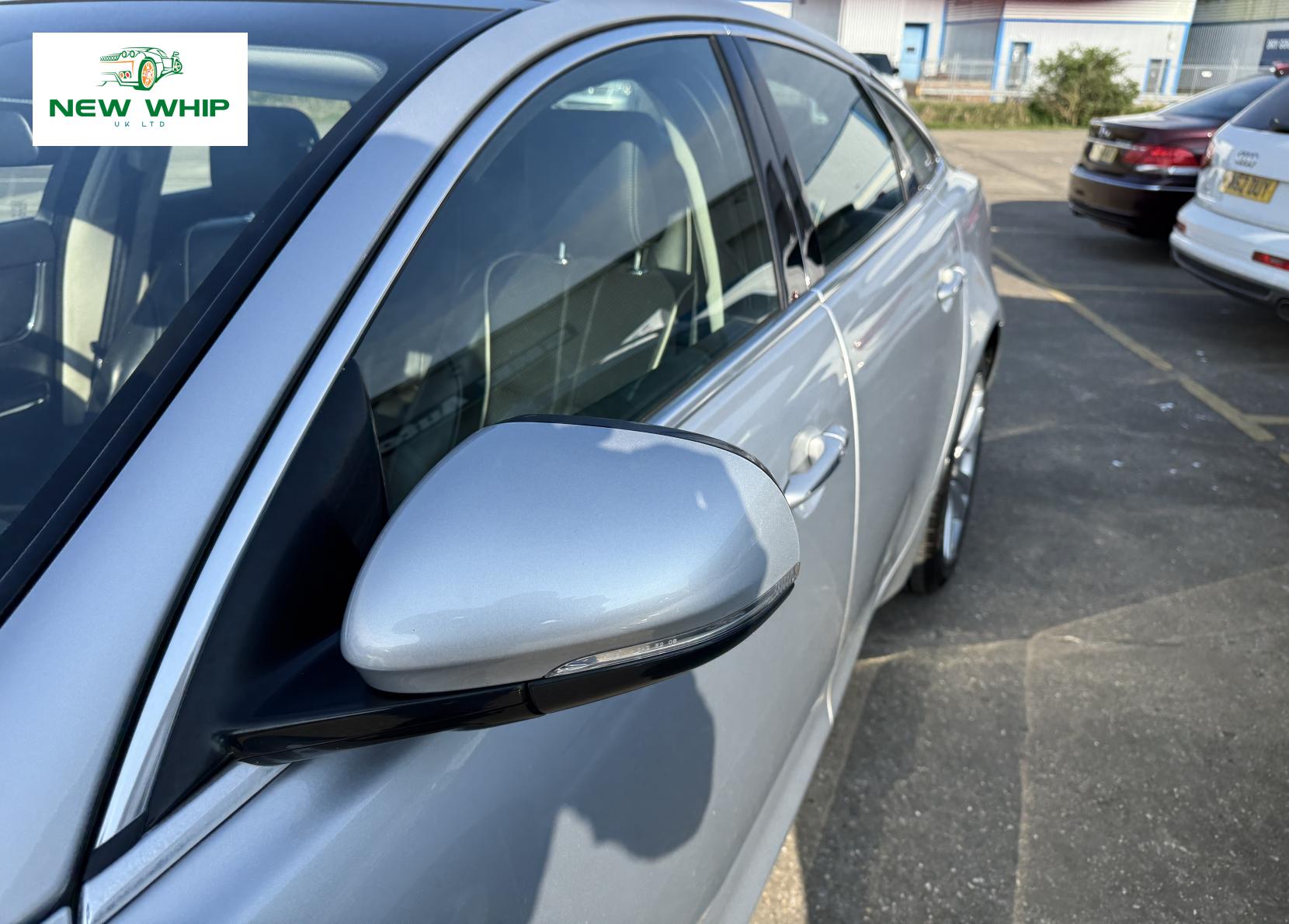 Jaguar XJ 3.0d V6 Premium Luxury Saloon 4dr Diesel Auto Euro 6 (s/s) (300 ps)