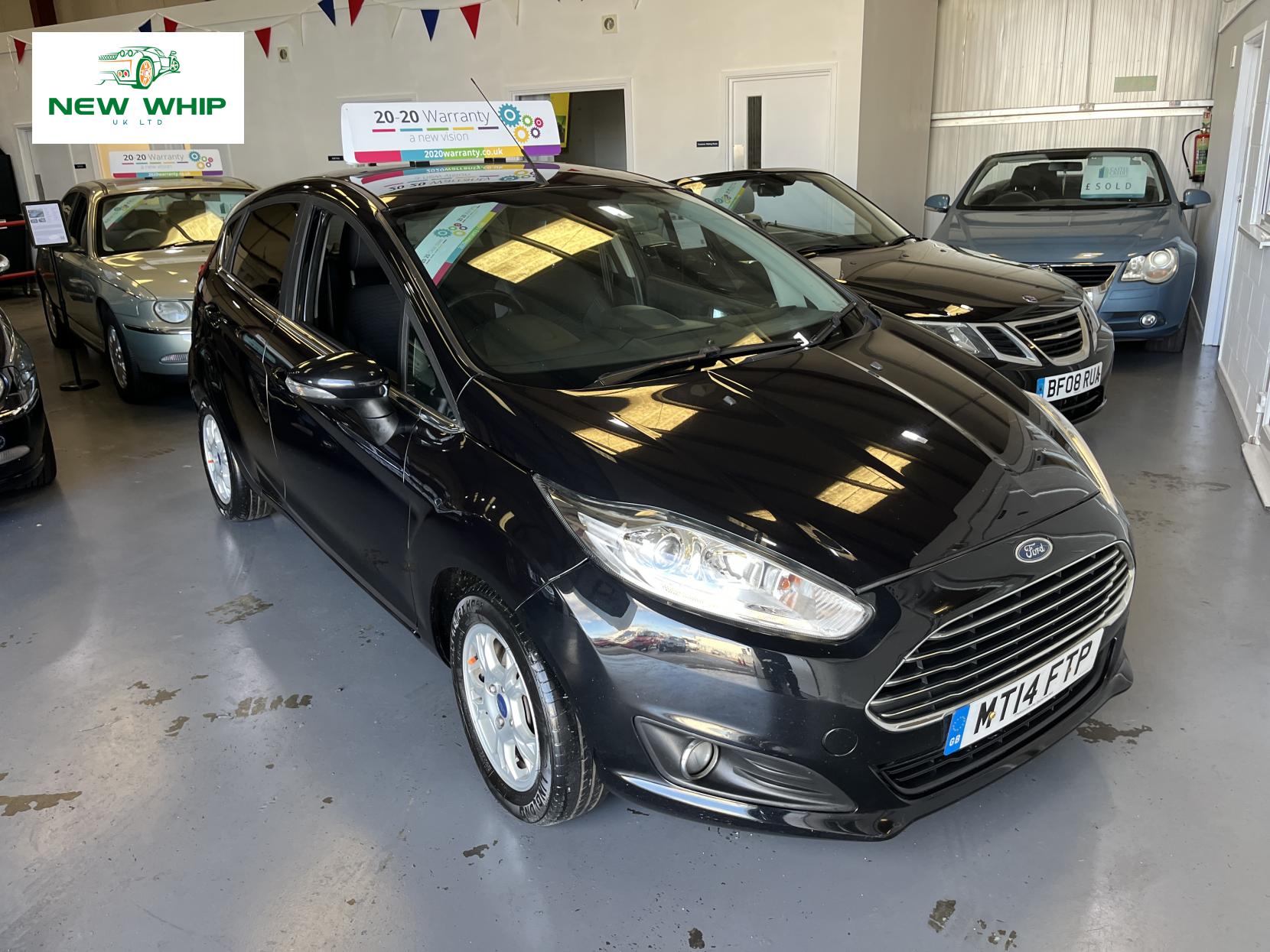 Ford Fiesta 1.6 TDCi ECOnetic Titanium Hatchback 5dr Diesel Manual Euro 5 (s/s) (95 ps)