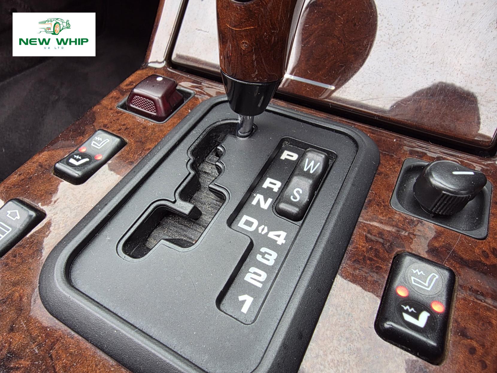 Mercedes-Benz SL 3.2 SL320 Convertible 2dr Petrol Automatic (258 g/km, 231 bhp)