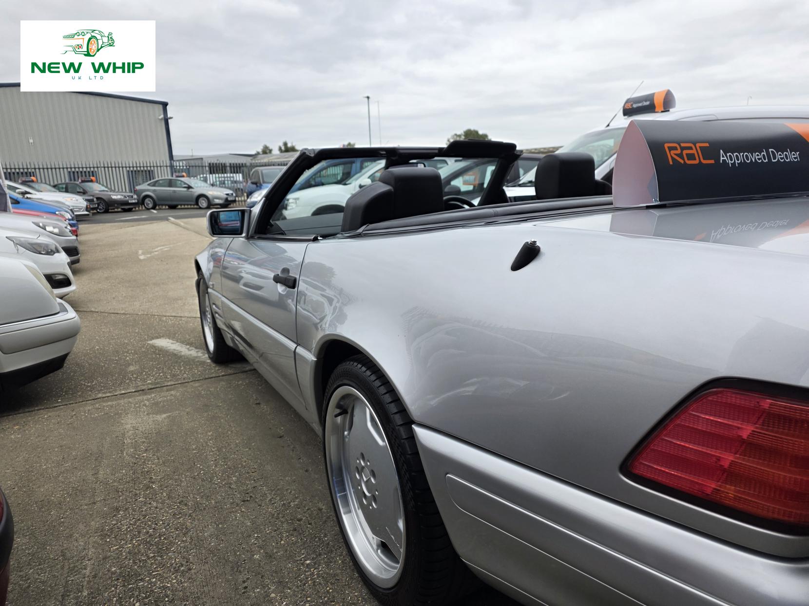 Mercedes-Benz SL 3.2 SL320 Convertible 2dr Petrol Automatic (258 g/km, 231 bhp)