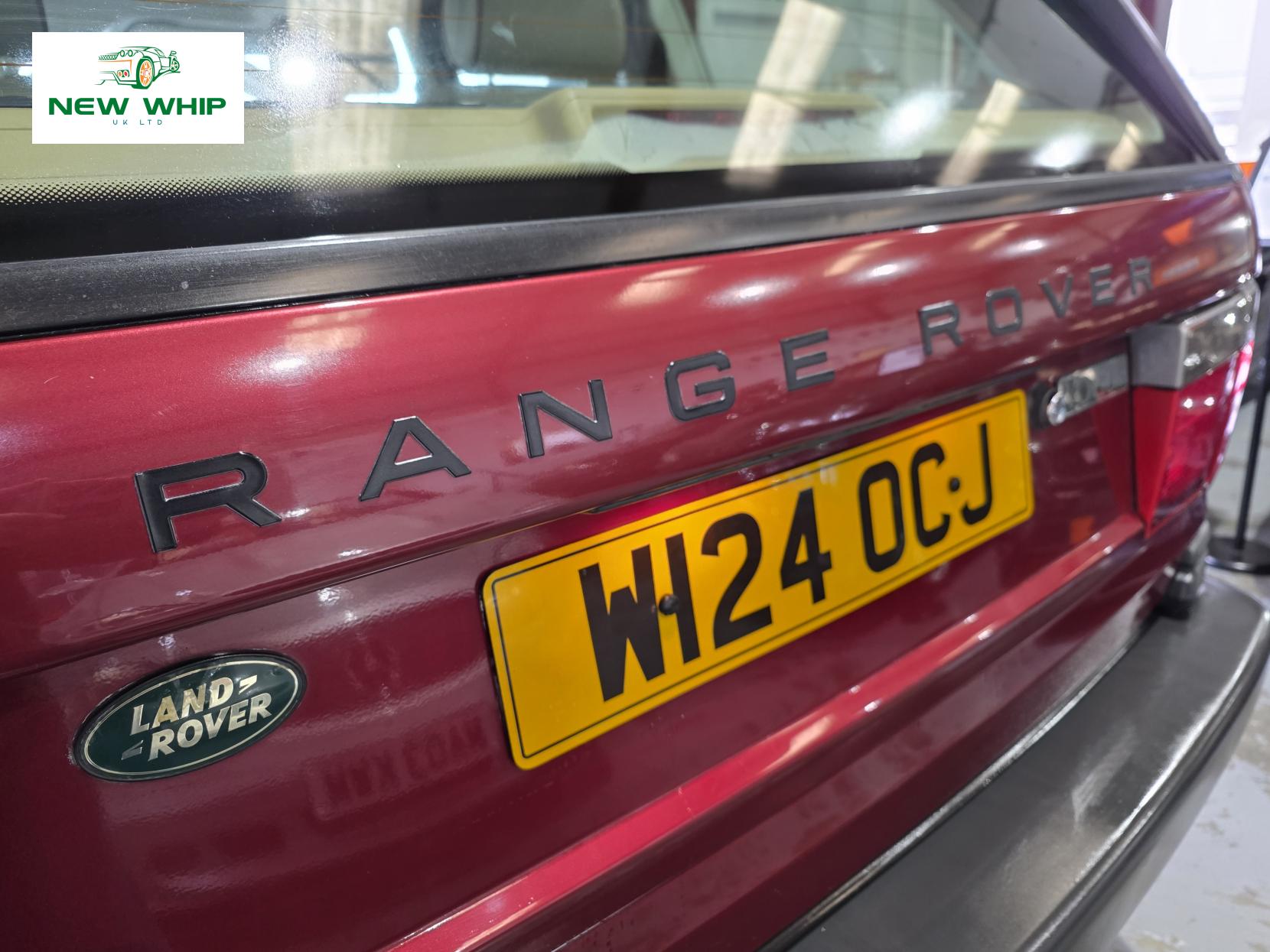 Land Rover Range Rover 4.6 V8 Vogue Station Wagon 5dr Petrol Automatic (398 g/km, 215 bhp)