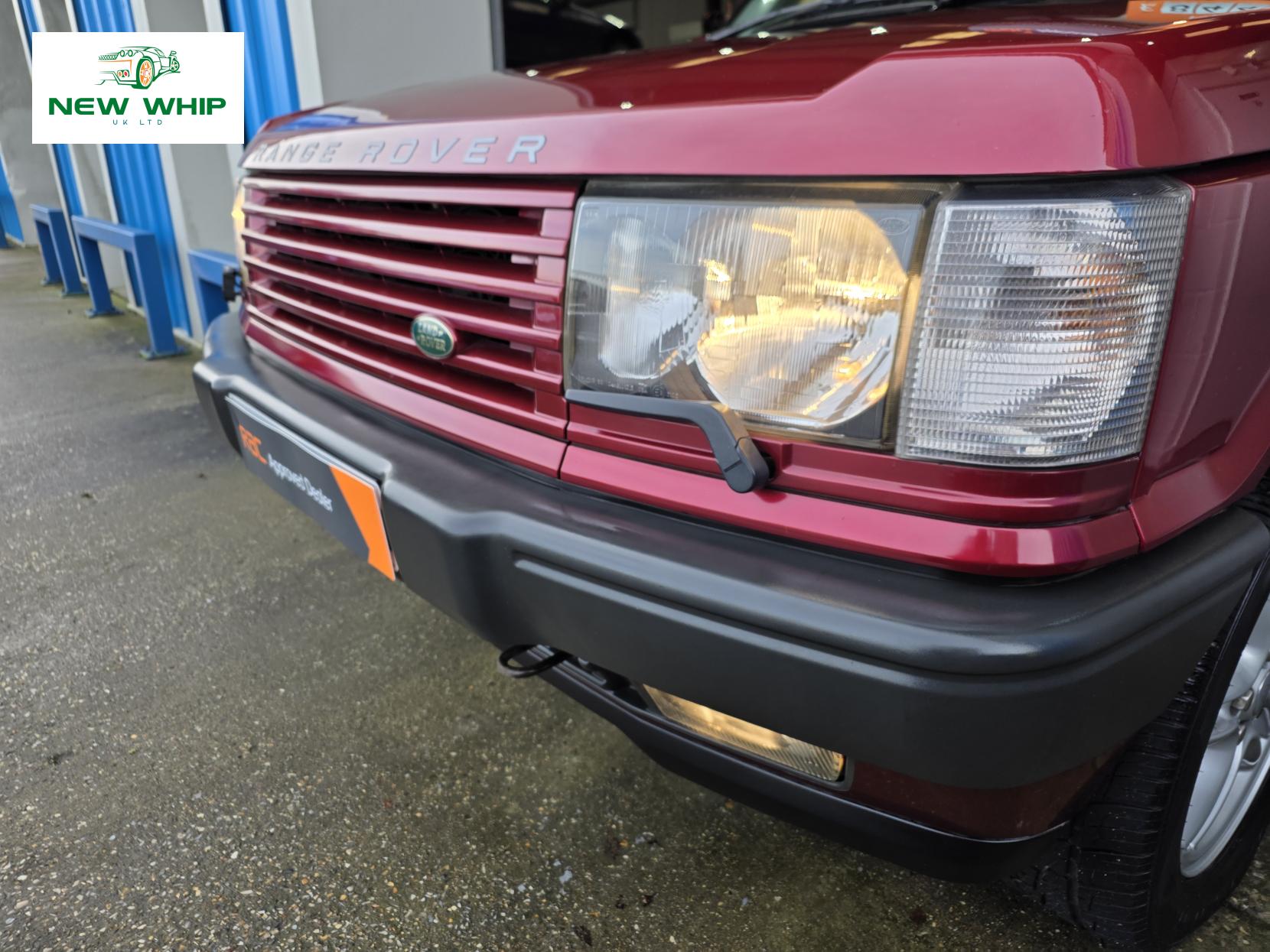 Land Rover Range Rover 4.6 V8 Vogue Station Wagon 5dr Petrol Automatic (398 g/km, 215 bhp)