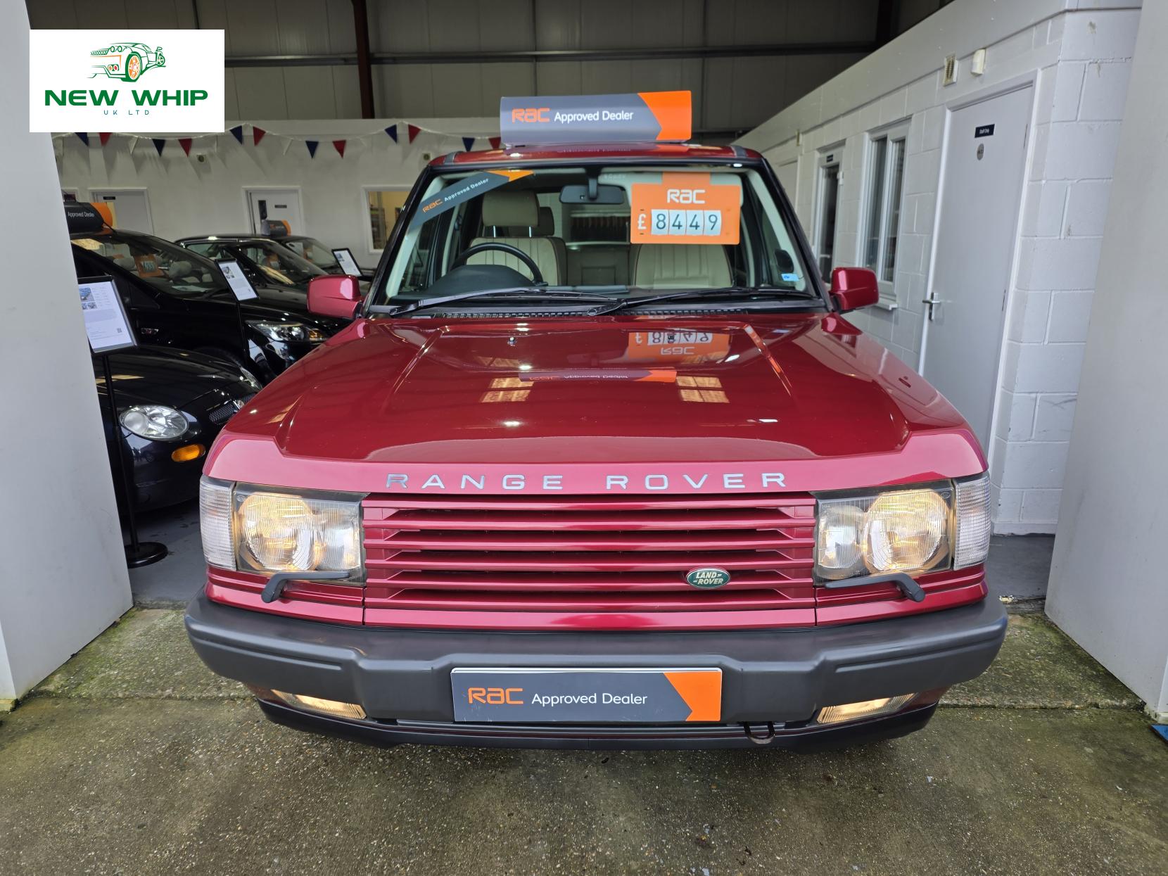 Land Rover Range Rover 4.6 V8 Vogue Station Wagon 5dr Petrol Automatic (398 g/km, 215 bhp)