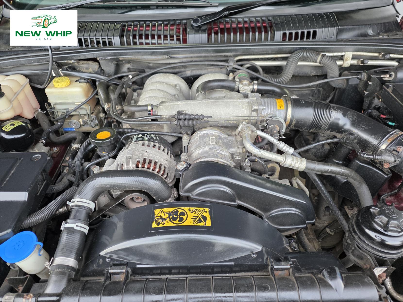 Land Rover Range Rover 4.6 V8 Vogue Station Wagon 5dr Petrol Automatic (398 g/km, 215 bhp)