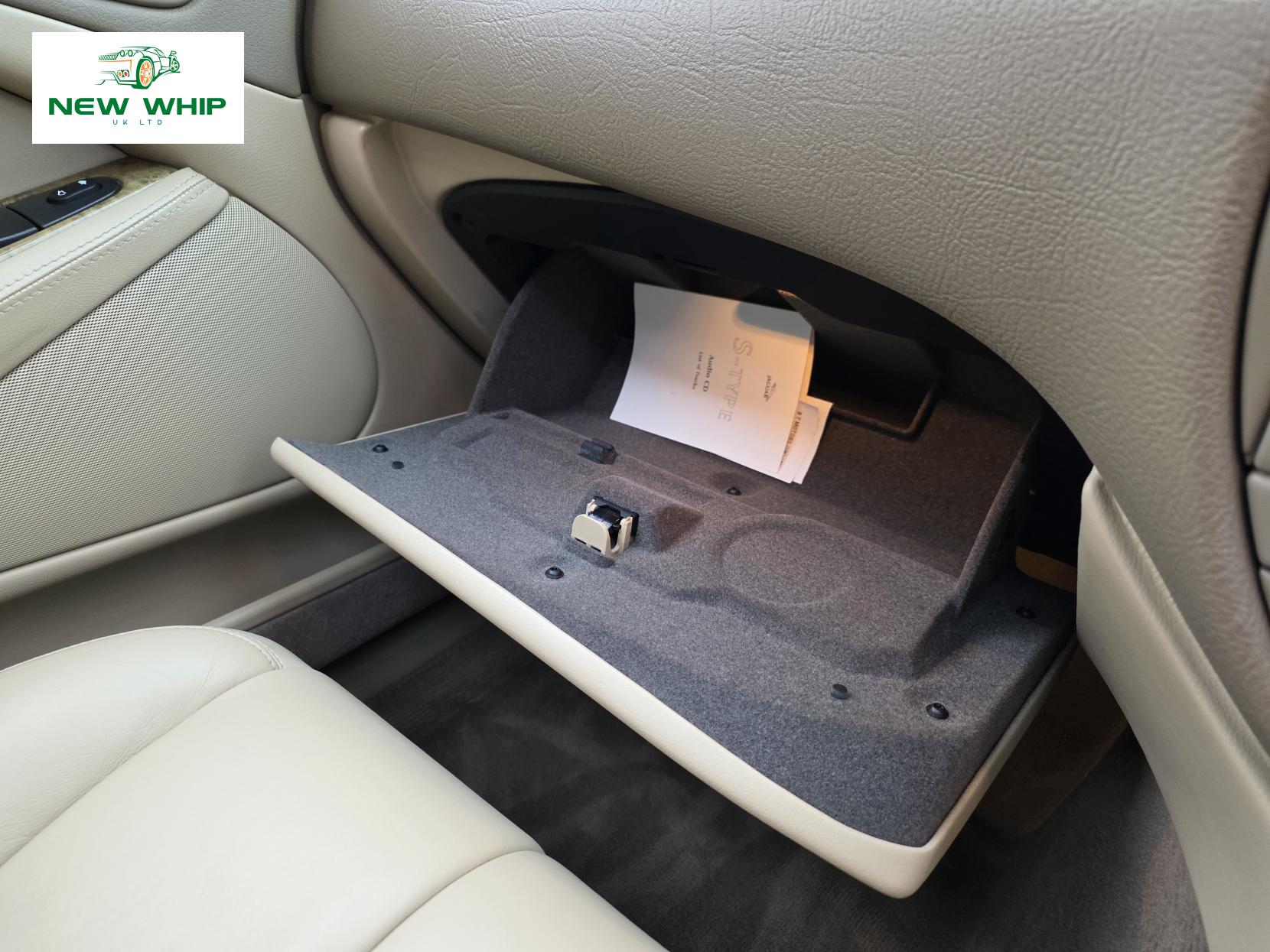 Jaguar S-Type 3.0 V6 SE Saloon 4dr Petrol Automatic (285 g/km, 240 bhp)