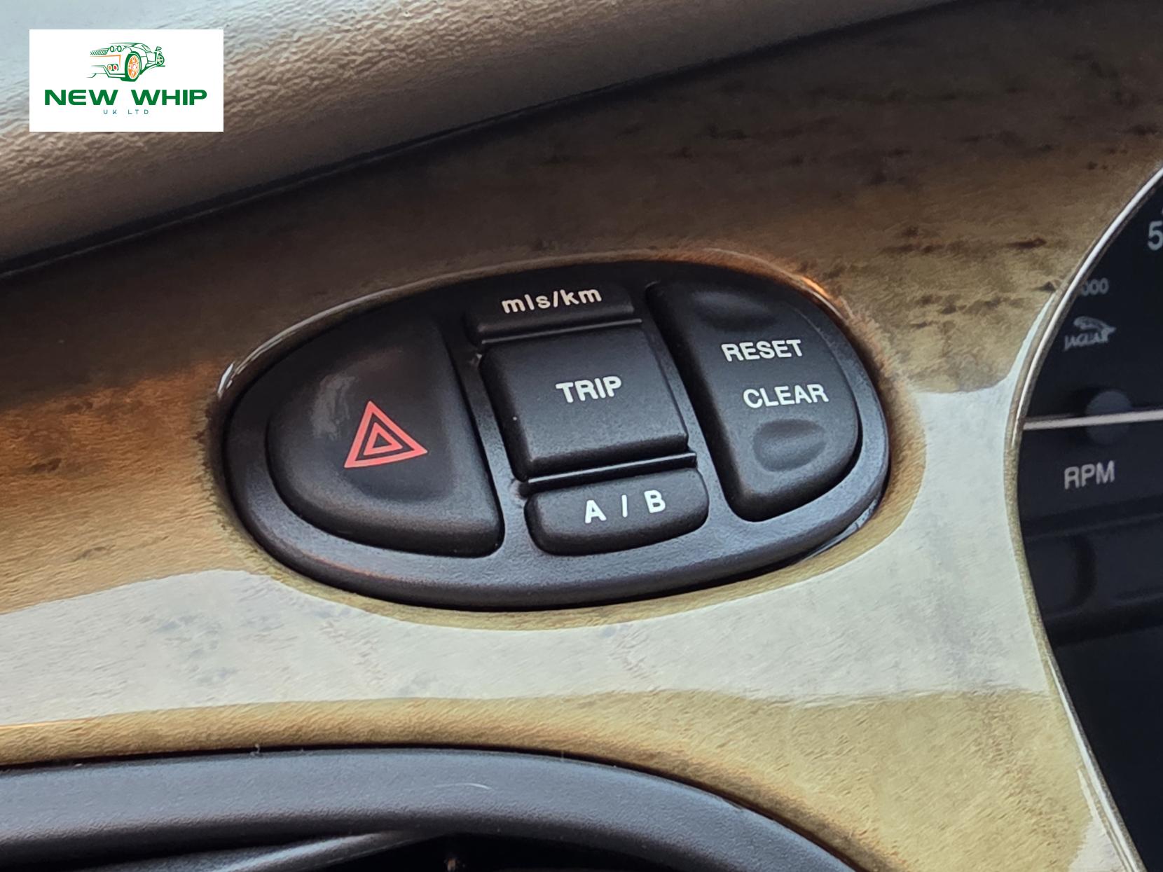 Jaguar S-Type 3.0 V6 SE Saloon 4dr Petrol Automatic (285 g/km, 240 bhp)