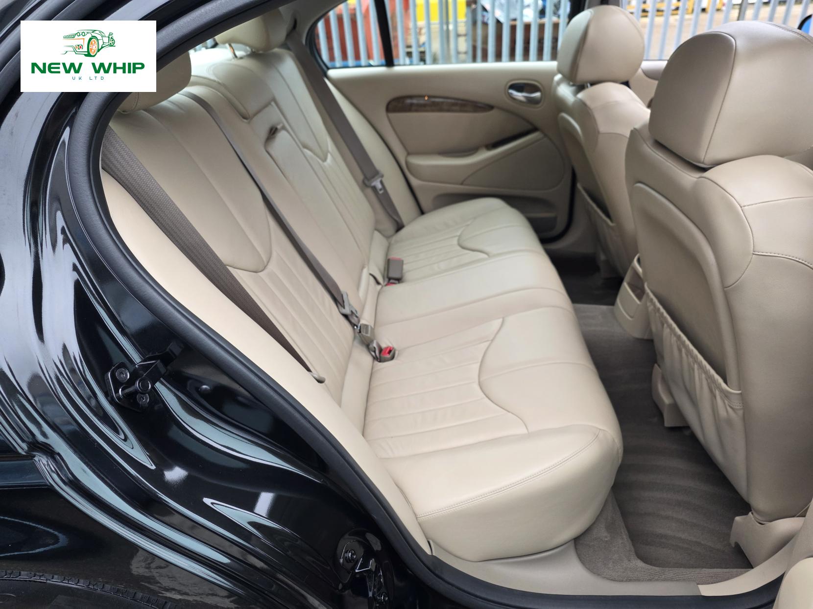 Jaguar S-Type 3.0 V6 SE Saloon 4dr Petrol Automatic (285 g/km, 240 bhp)