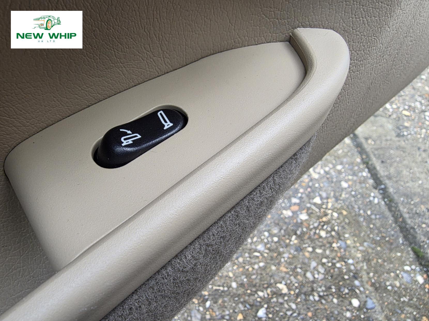 Jaguar S-Type 3.0 V6 SE Saloon 4dr Petrol Automatic (285 g/km, 240 bhp)