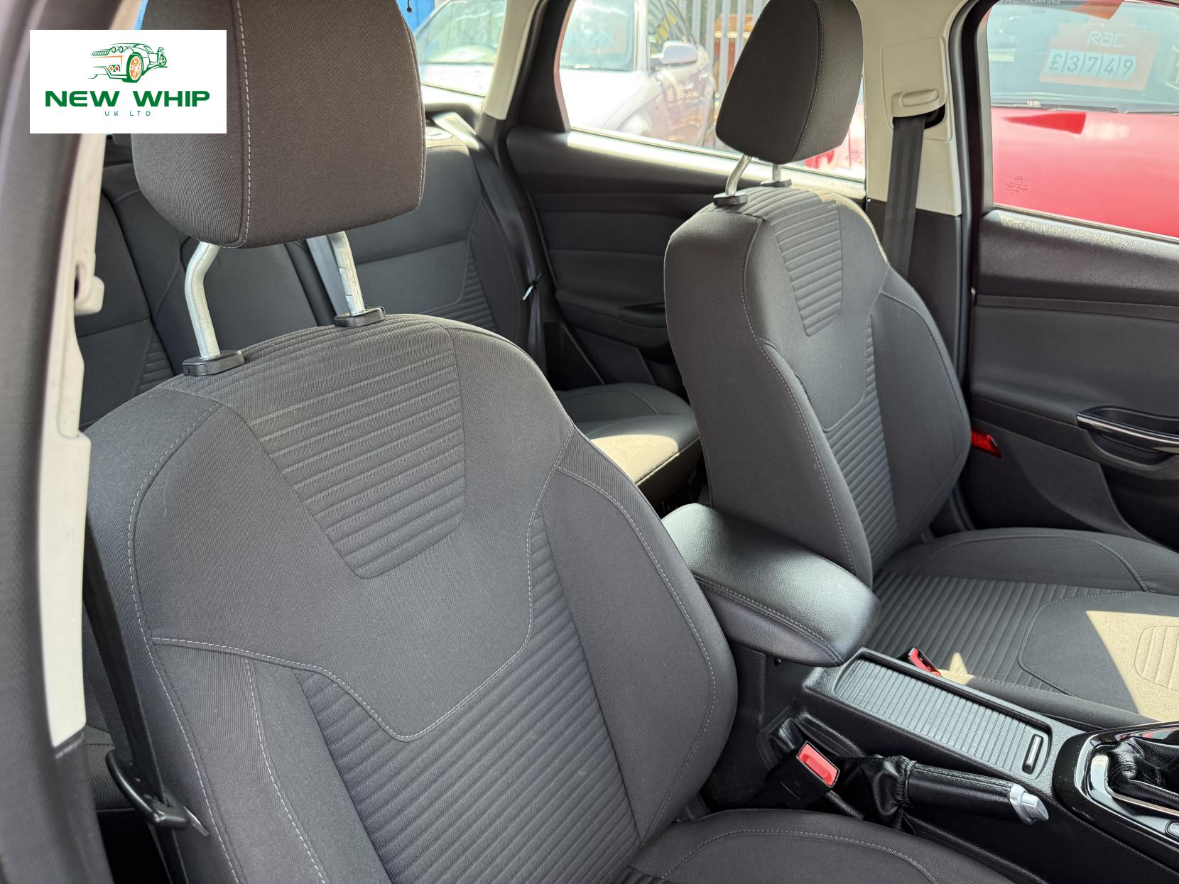 Ford Focus 1.0T EcoBoost Titanium Estate 5dr Petrol Manual Euro 6 (s/s) (125 ps)