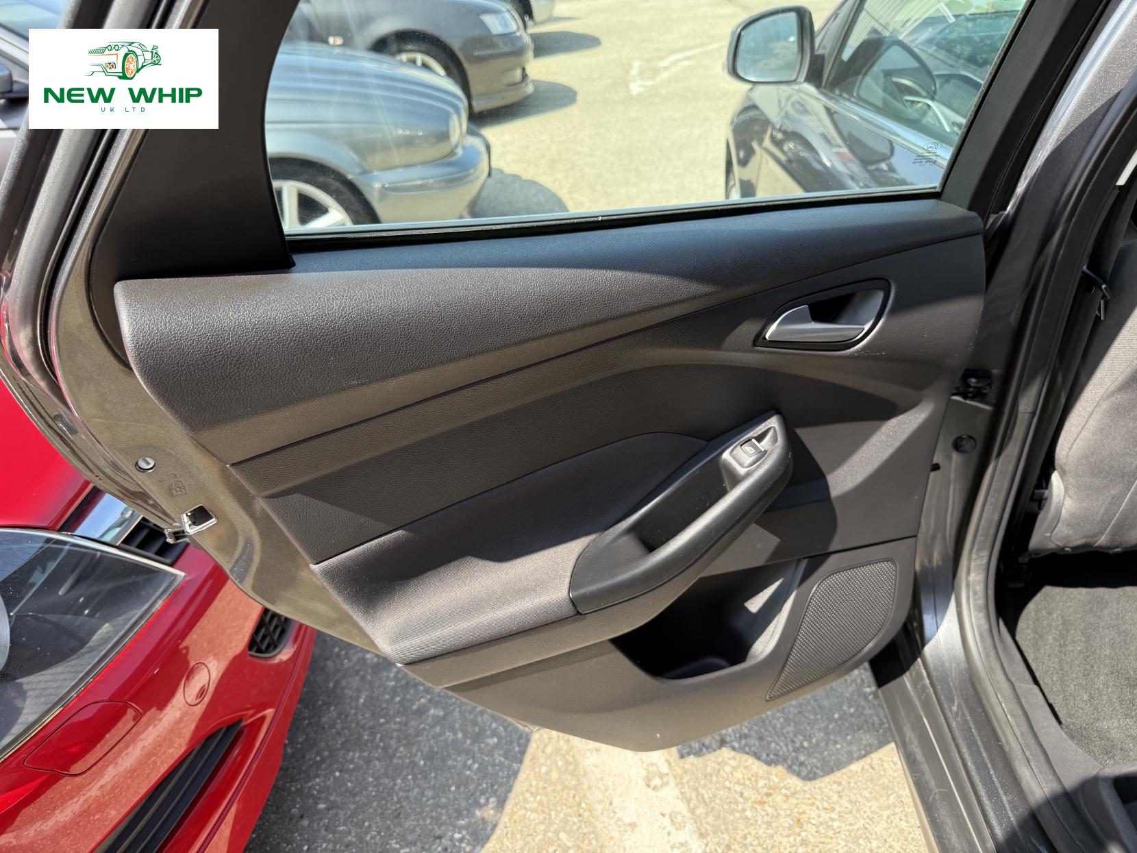Ford Focus 1.0T EcoBoost Titanium Estate 5dr Petrol Manual Euro 6 (s/s) (125 ps)