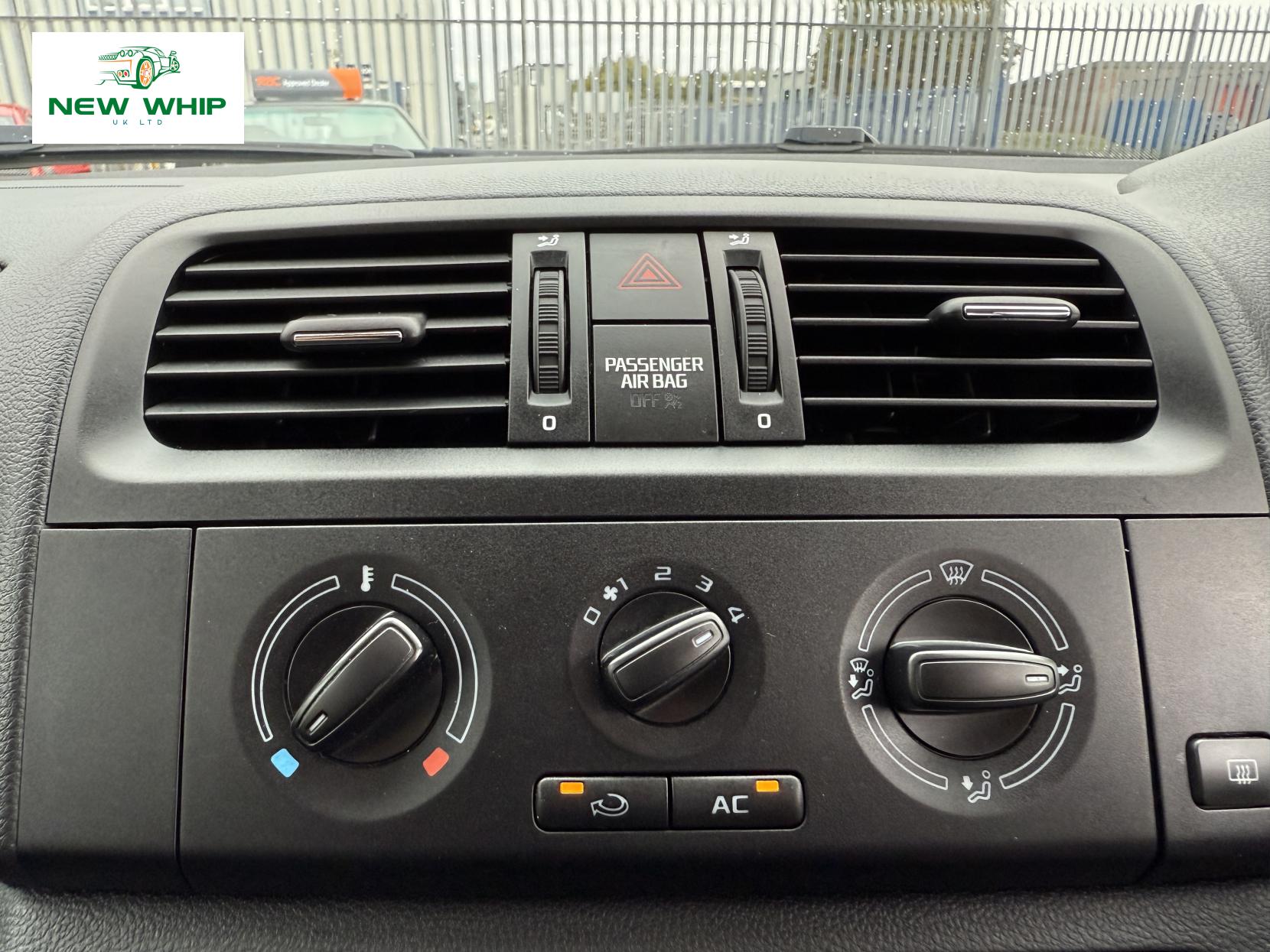 Skoda Fabia 1.2 SE Hatchback 5dr Petrol Manual Euro 5 (69 ps)