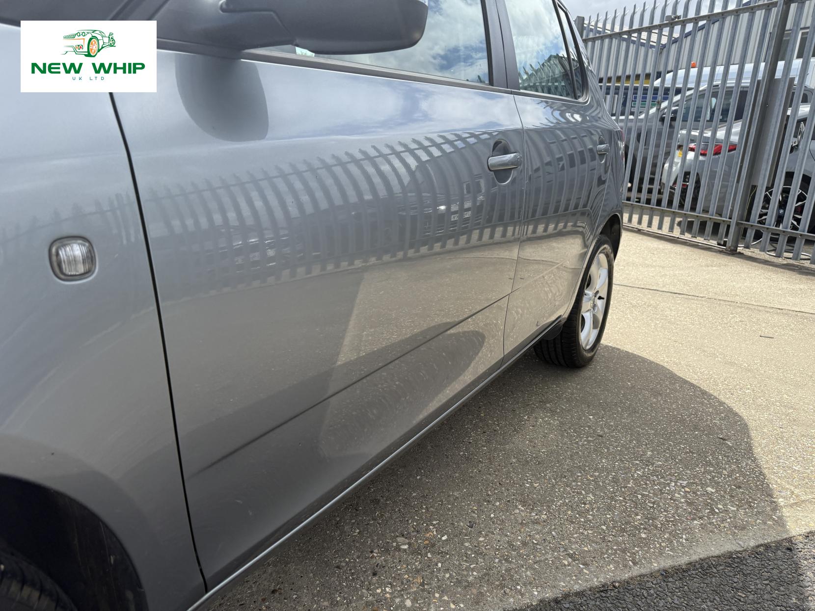 Skoda Fabia 1.2 SE Hatchback 5dr Petrol Manual Euro 5 (69 ps)