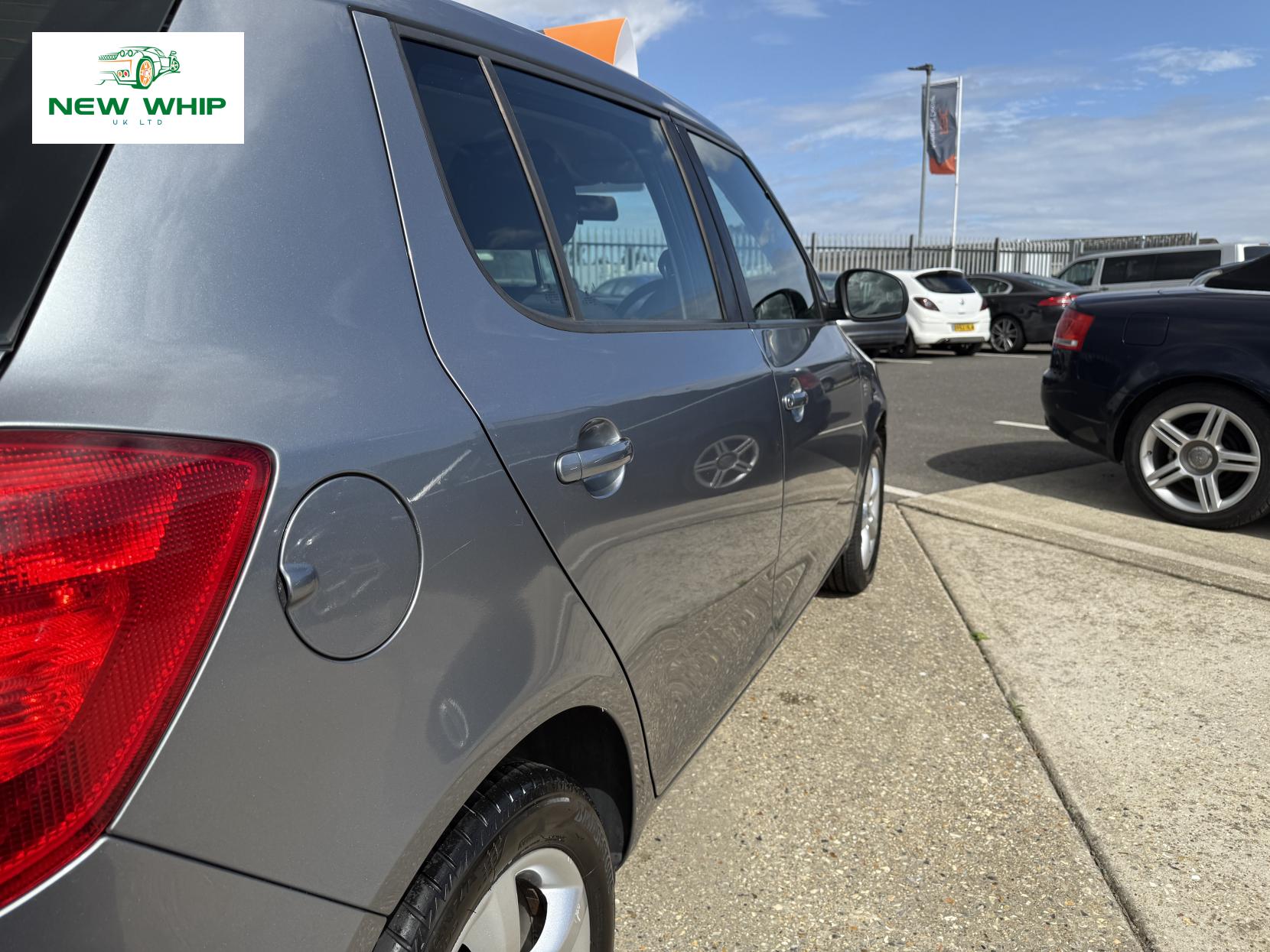 Skoda Fabia 1.2 SE Hatchback 5dr Petrol Manual Euro 5 (69 ps)