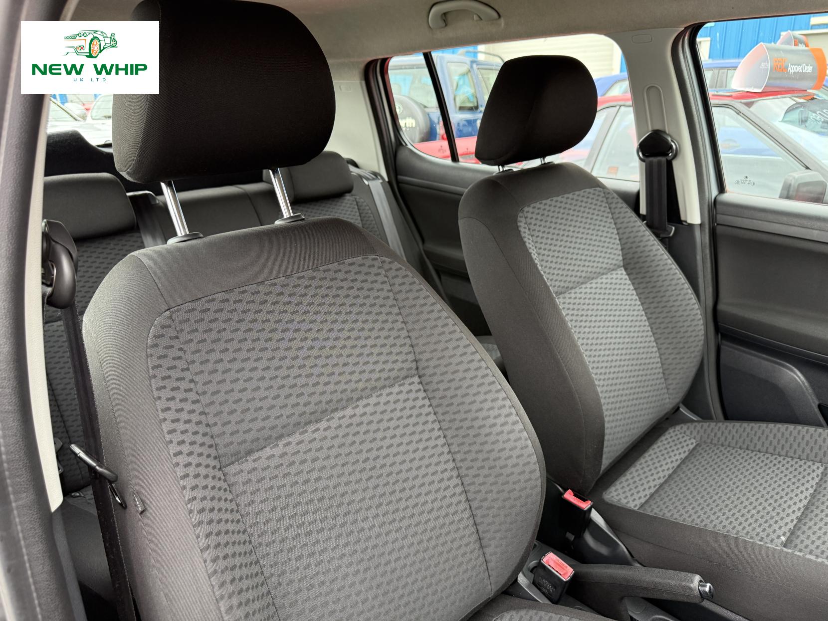 Skoda Fabia 1.2 SE Hatchback 5dr Petrol Manual Euro 5 (69 ps)