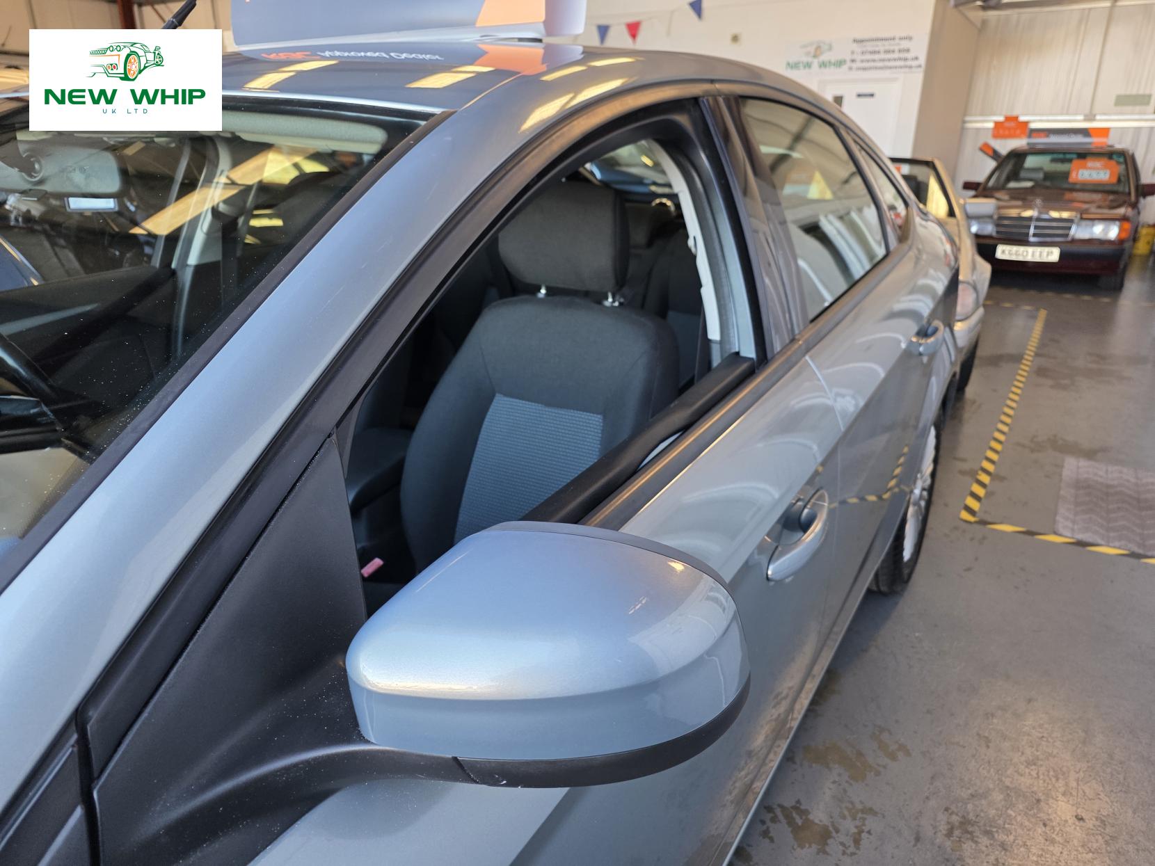 Ford Mondeo 2.0 TDCi Zetec Hatchback 5dr Diesel Manual (154 g/km, 138 bhp)