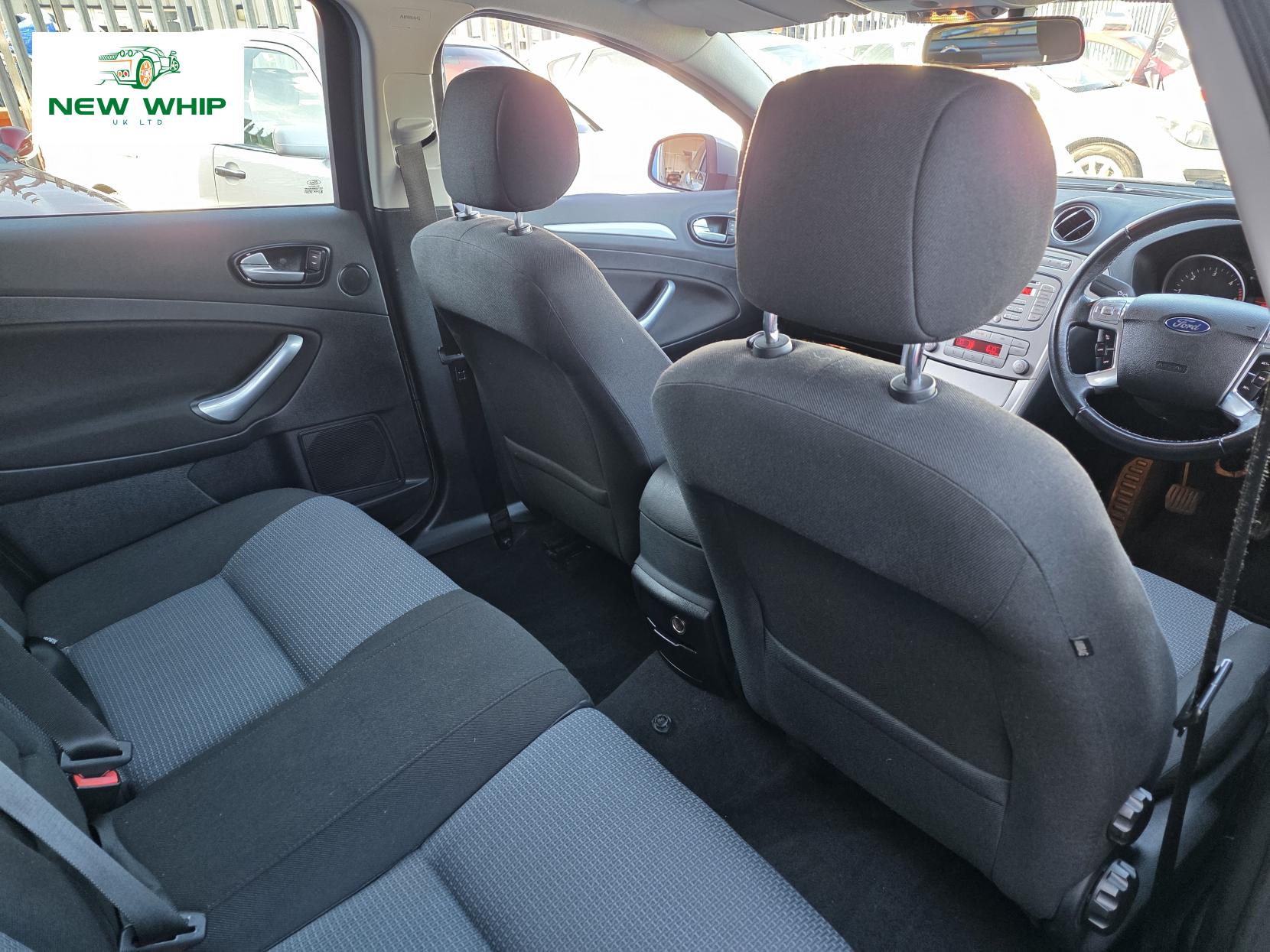 Ford Mondeo 2.0 TDCi Zetec Hatchback 5dr Diesel Manual (154 g/km, 138 bhp)