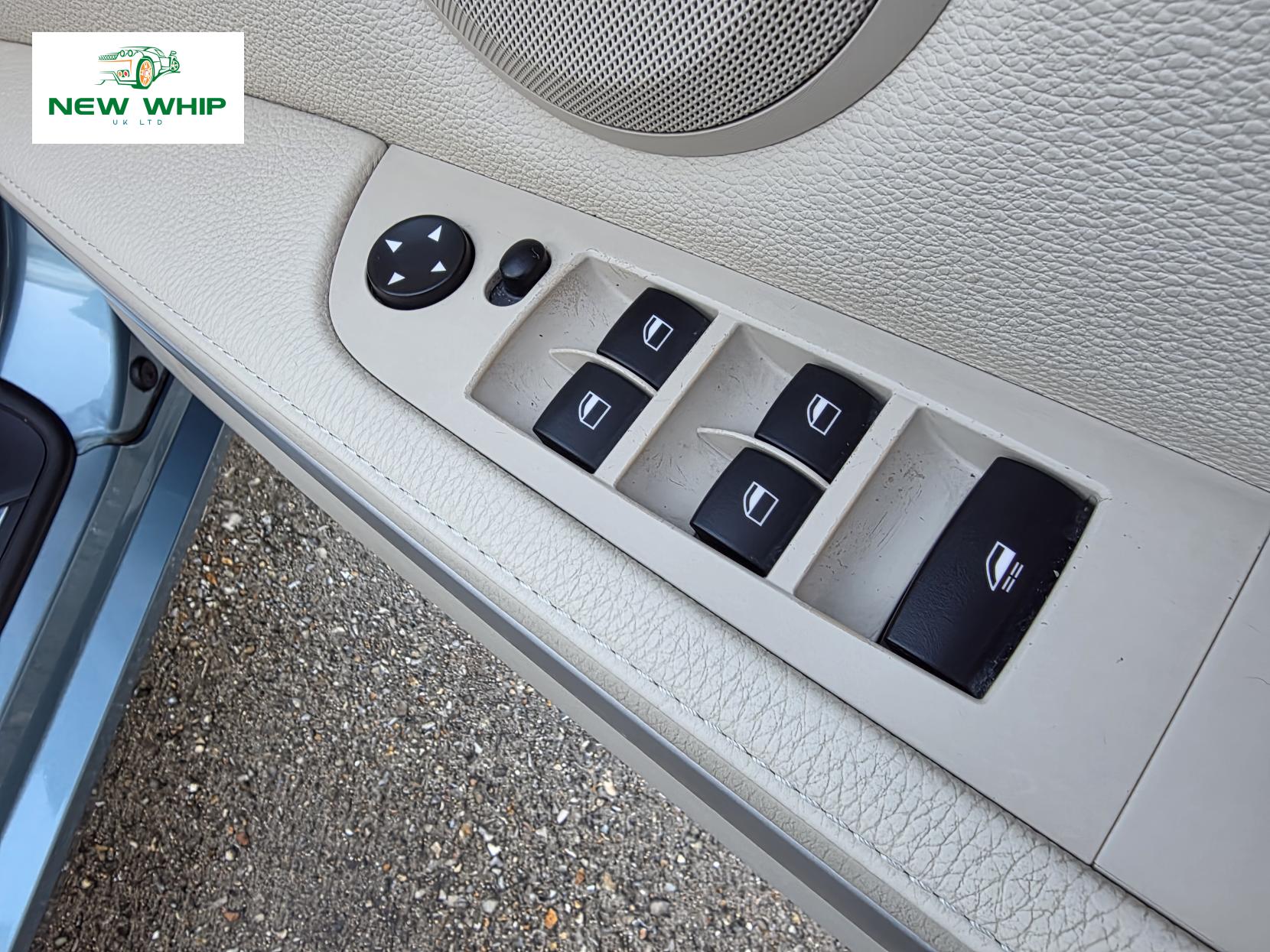 BMW 3 Series 2.0 320i SE Convertible 2dr Petrol Steptronic Euro 4 (170 ps)