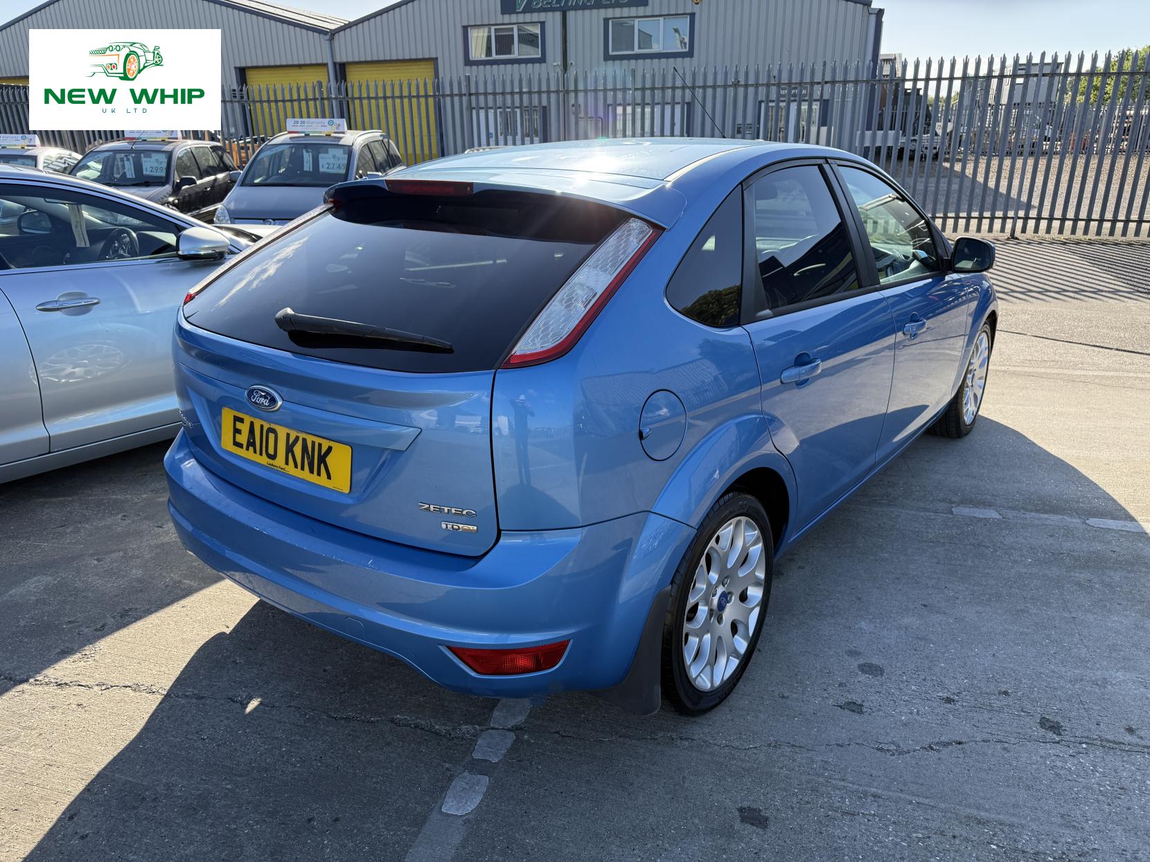 Ford Focus 1.6 TDCi DPF Zetec Hatchback 5dr Diesel Manual (115 g/km, 108 bhp)