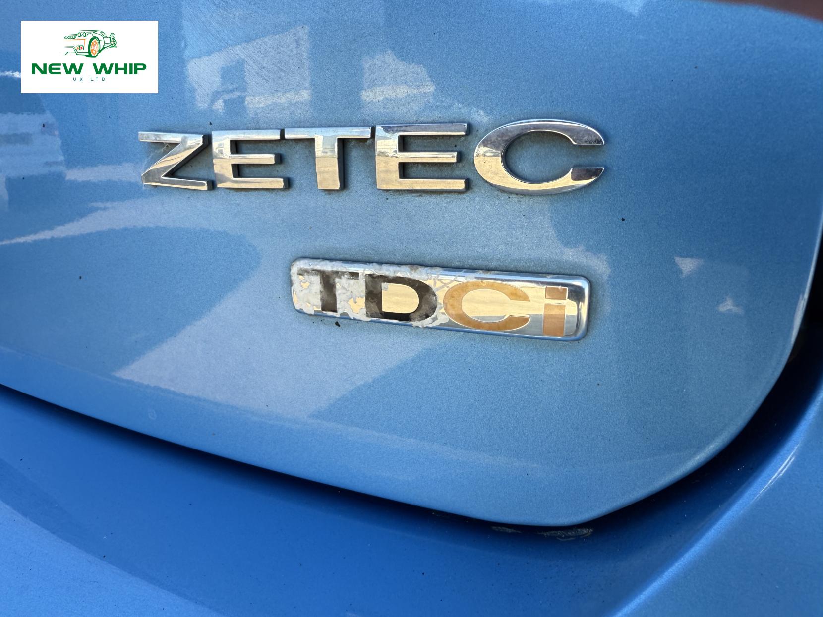 Ford Focus 1.6 TDCi DPF Zetec Hatchback 5dr Diesel Manual (115 g/km, 108 bhp)