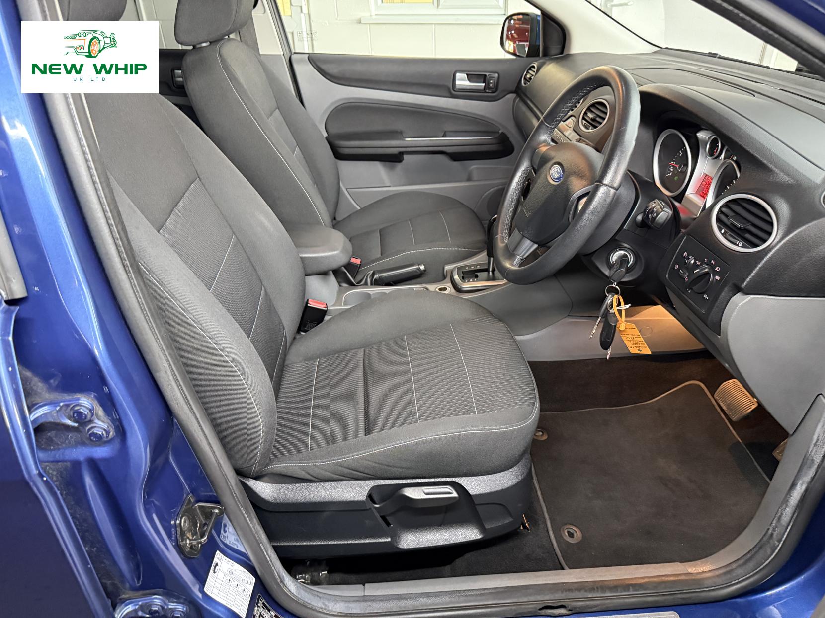 Ford Focus 1.6 Titanium Hatchback 5dr Petrol Automatic (184 g/km, 99 bhp)