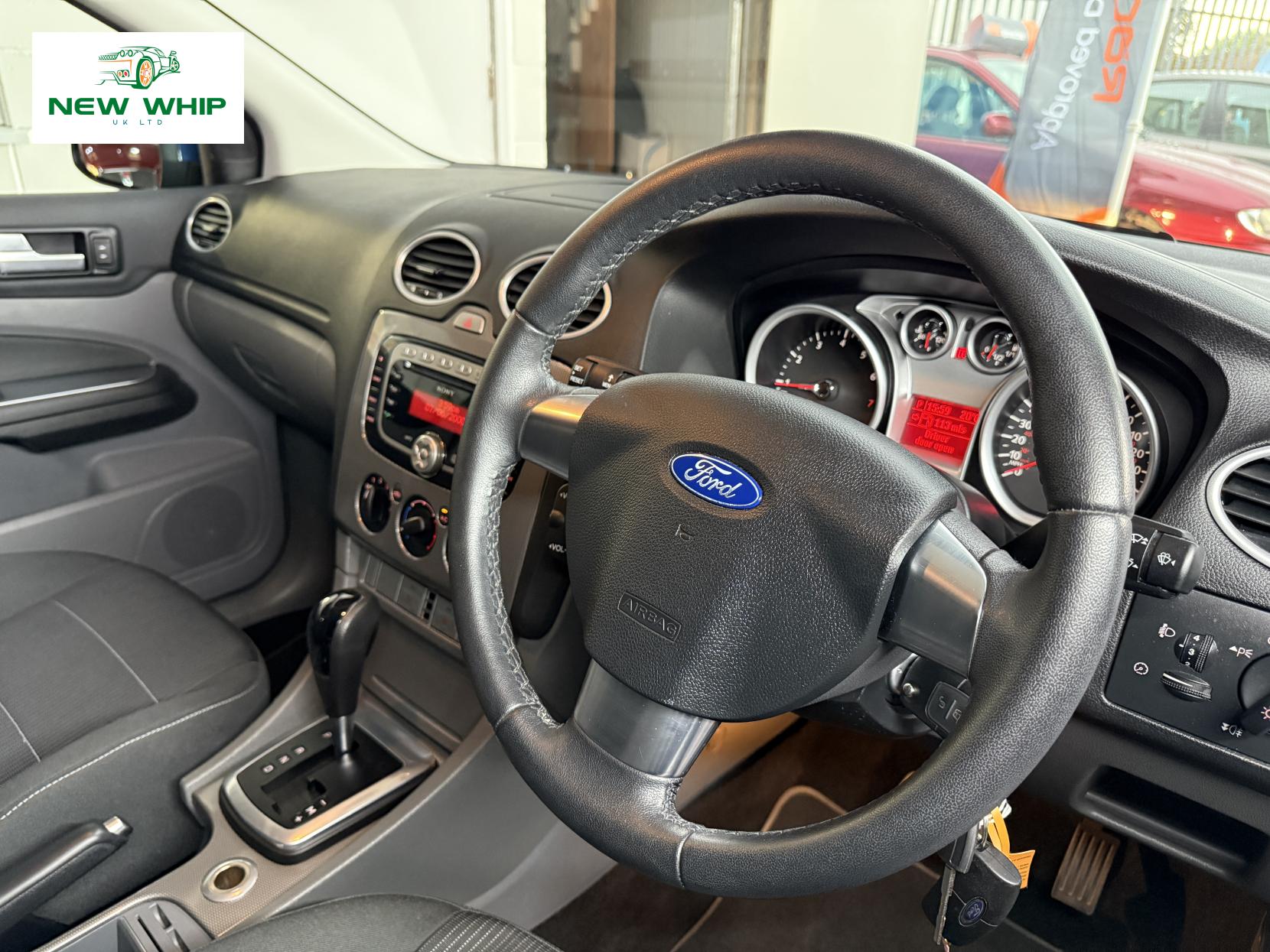 Ford Focus 1.6 Titanium Hatchback 5dr Petrol Automatic (184 g/km, 99 bhp)