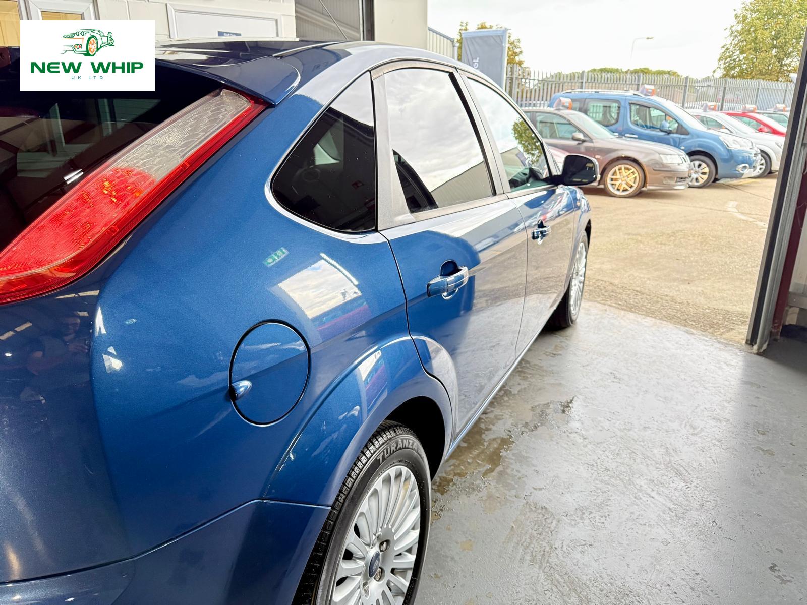 Ford Focus 1.6 Titanium Hatchback 5dr Petrol Automatic (184 g/km, 99 bhp)