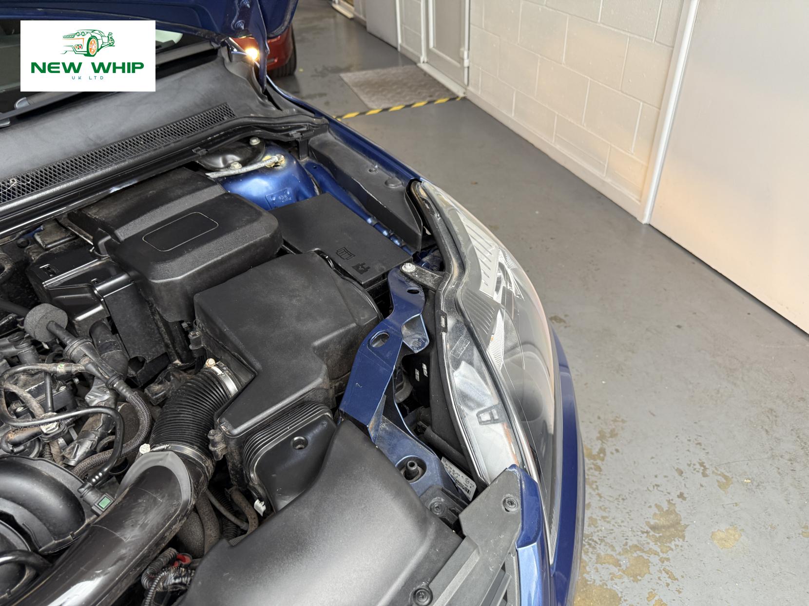 Ford Focus 1.6 Titanium Hatchback 5dr Petrol Automatic (184 g/km, 99 bhp)