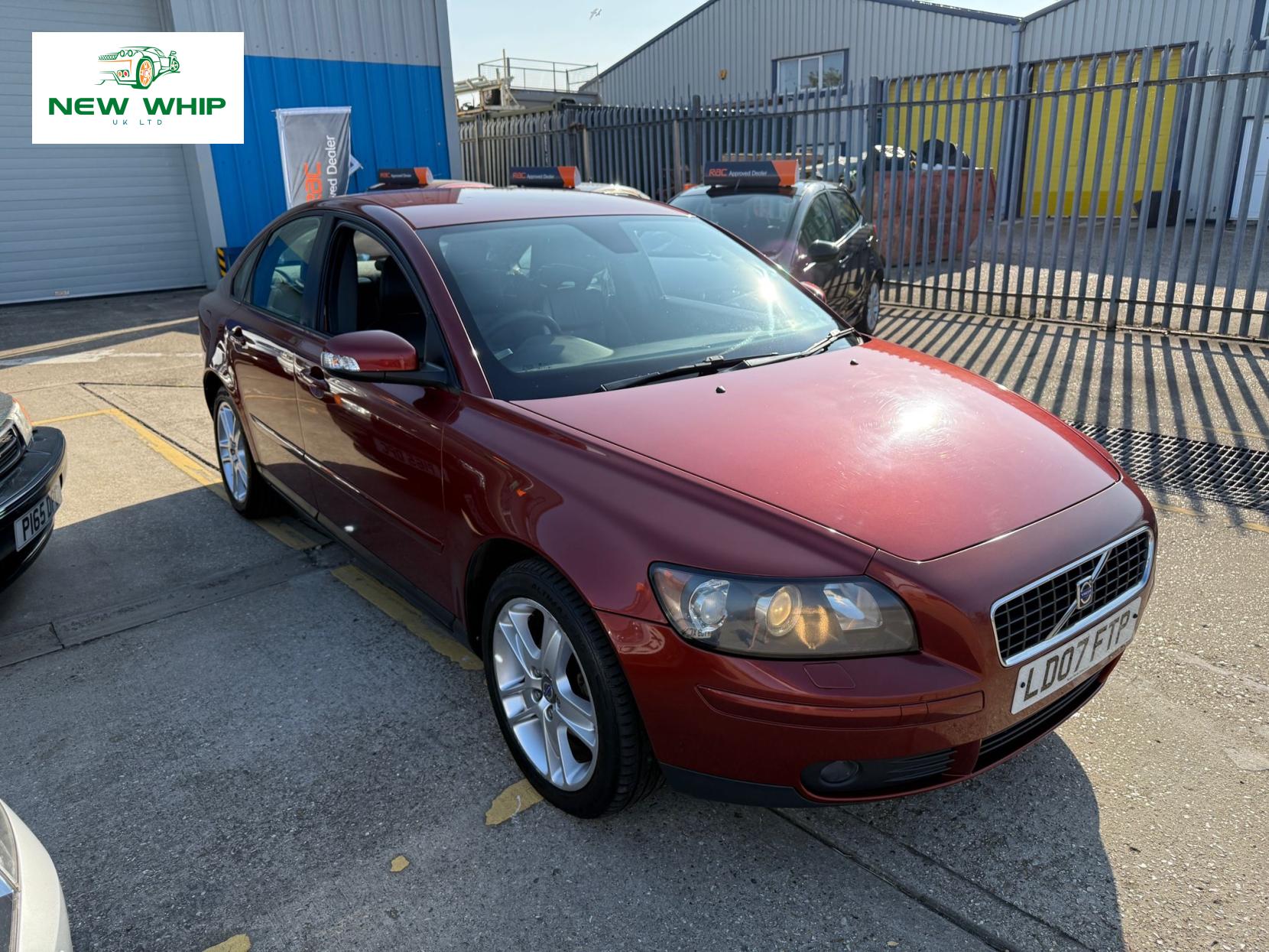 Volvo S40 2.0 SE Saloon 4dr Petrol Manual (176 g/km, 145 bhp)