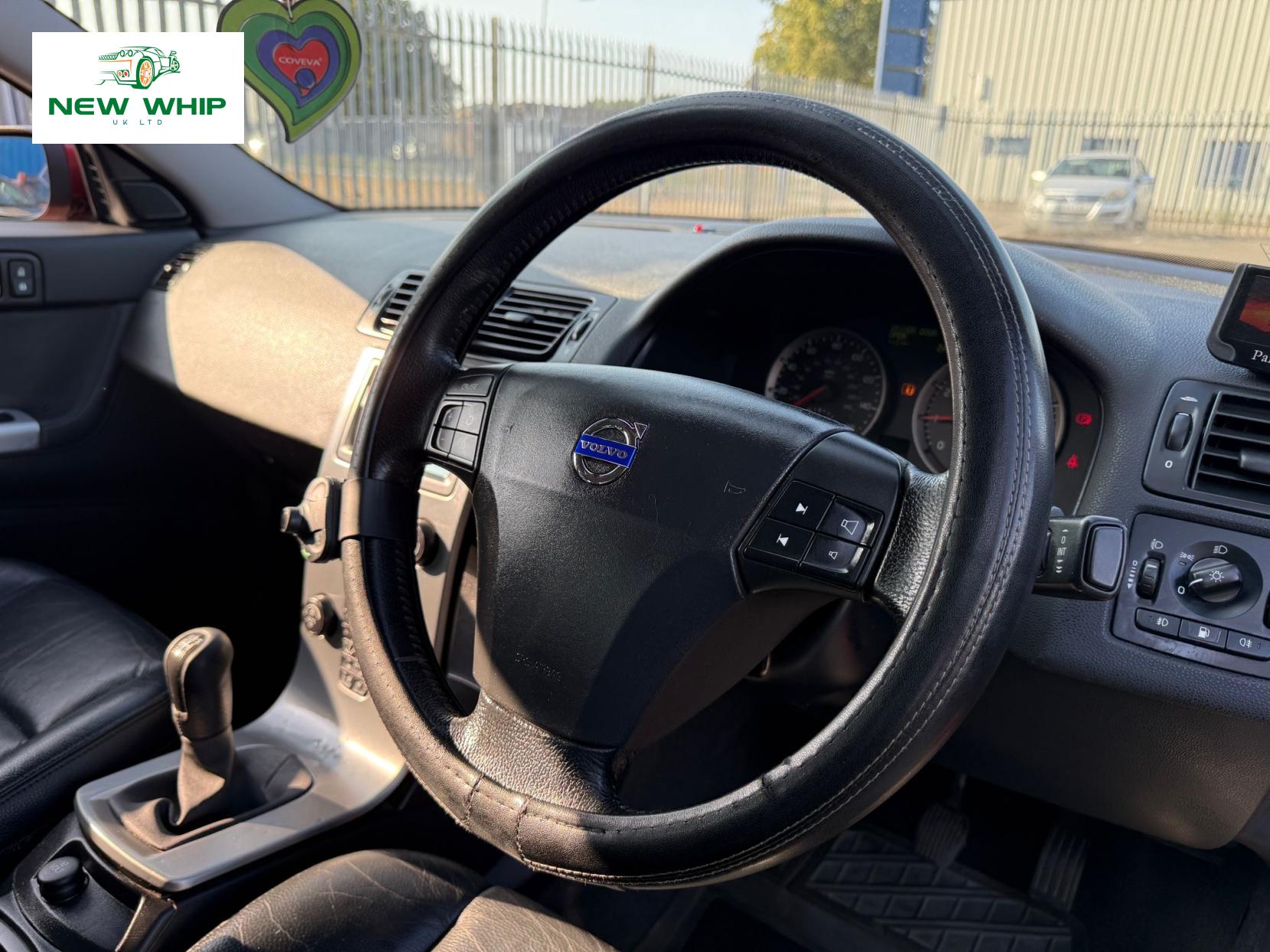 Volvo S40 2.0 SE Saloon 4dr Petrol Manual (176 g/km, 145 bhp)