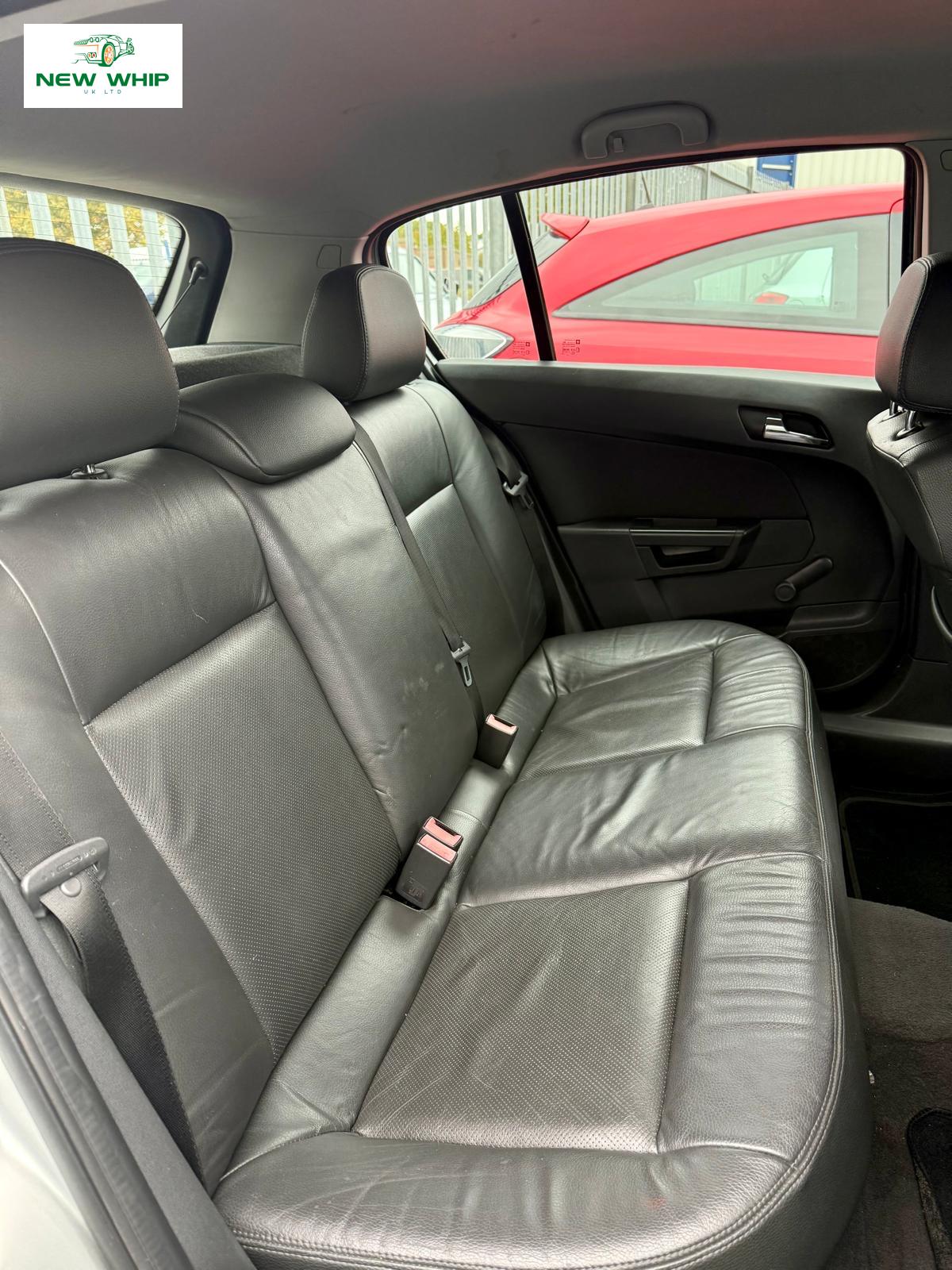 Vauxhall Astra 1.6i 16v Club Hatchback 5dr Petrol Manual (158 g/km, 103 bhp)