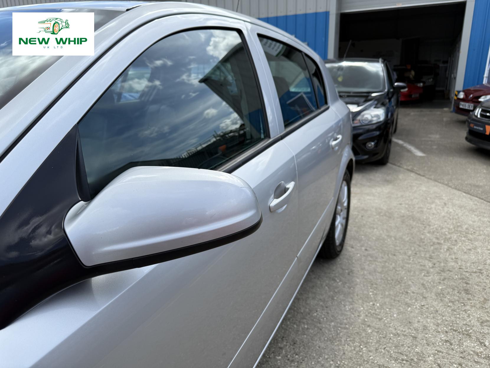 Vauxhall Astra 1.6i 16v Club Hatchback 5dr Petrol Manual (158 g/km, 103 bhp)