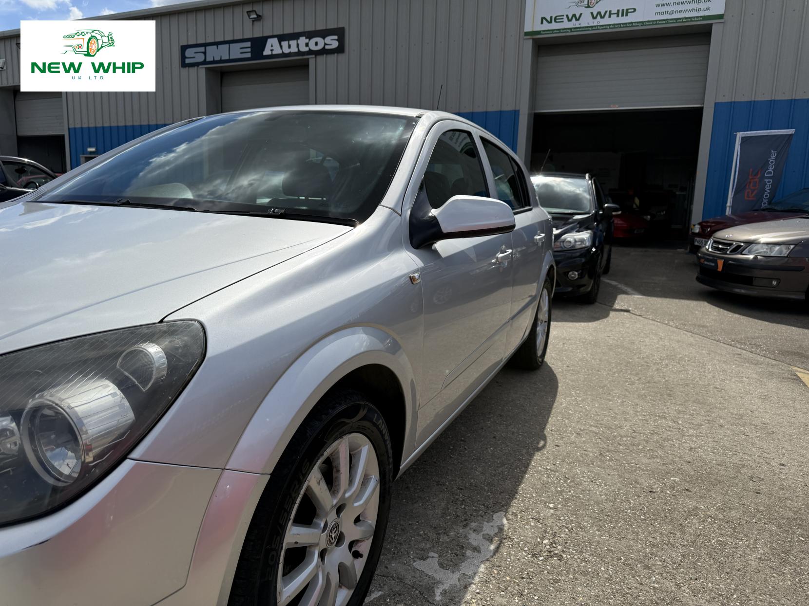 Vauxhall Astra 1.6i 16v Club Hatchback 5dr Petrol Manual (158 g/km, 103 bhp)