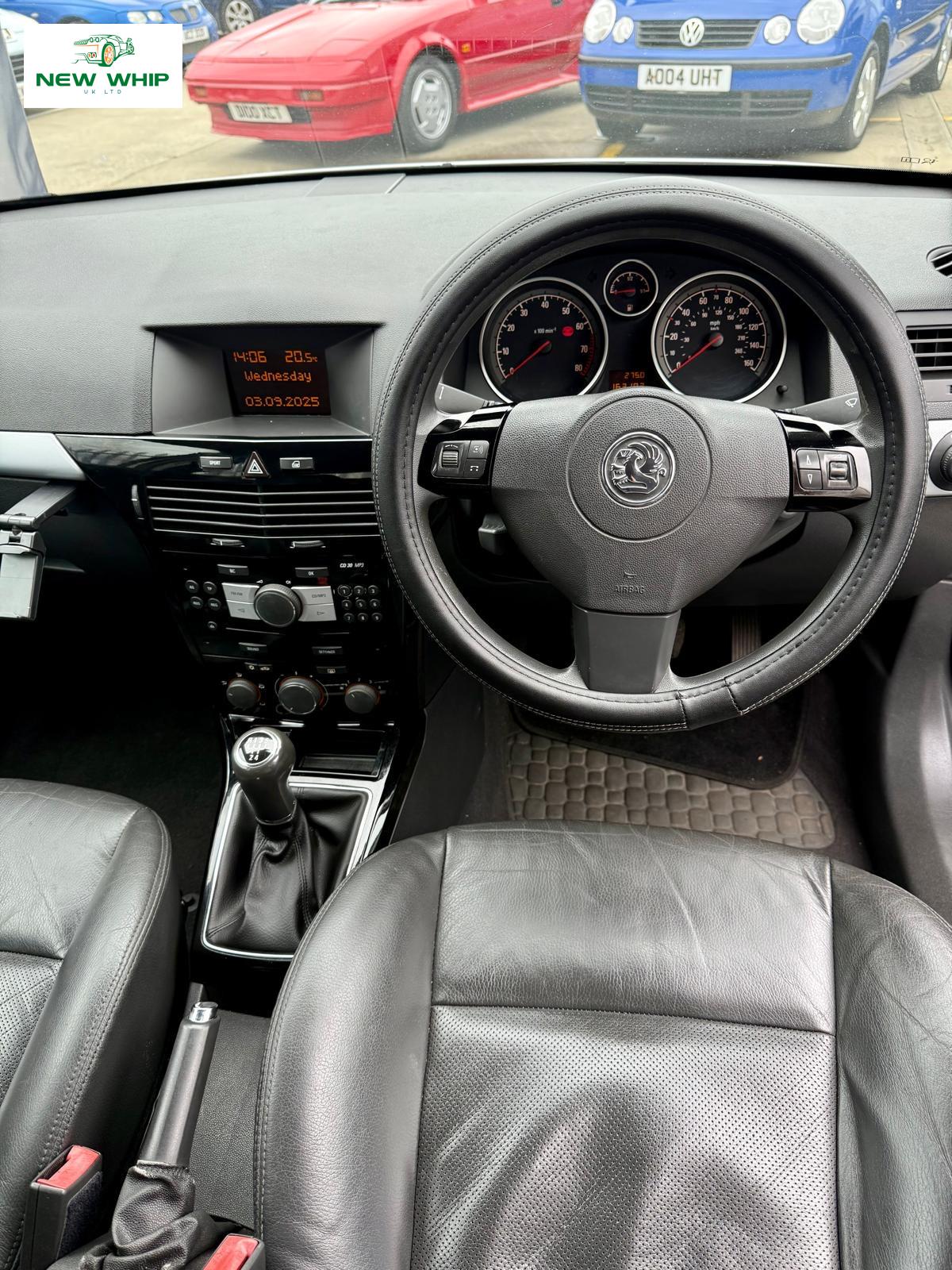 Vauxhall Astra 1.6i 16v Club Hatchback 5dr Petrol Manual (158 g/km, 103 bhp)