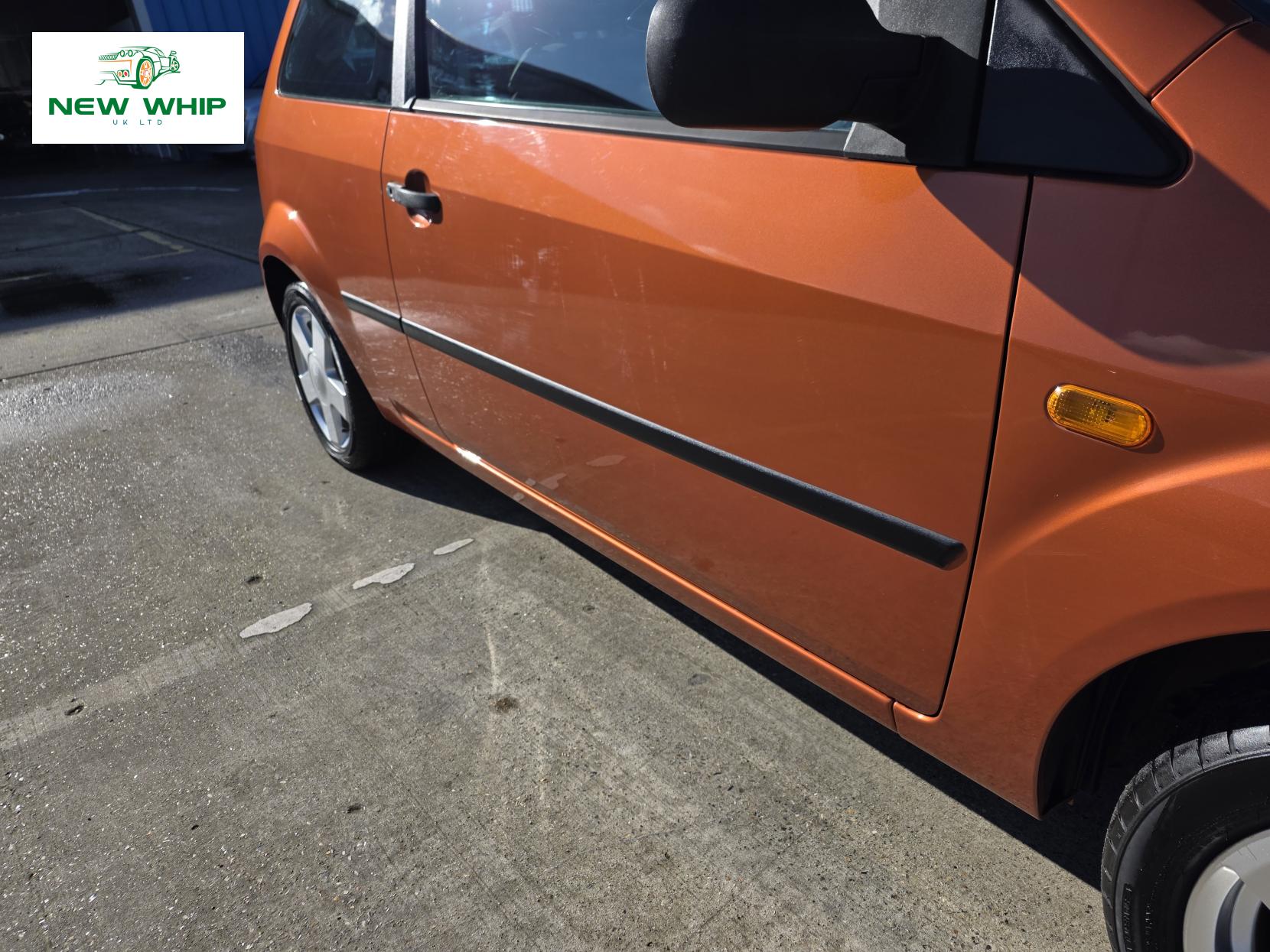 Ford Fiesta 1.4 Flame Limited Edition Hatchback 3dr Petrol Manual (153 g/km, 79 bhp)