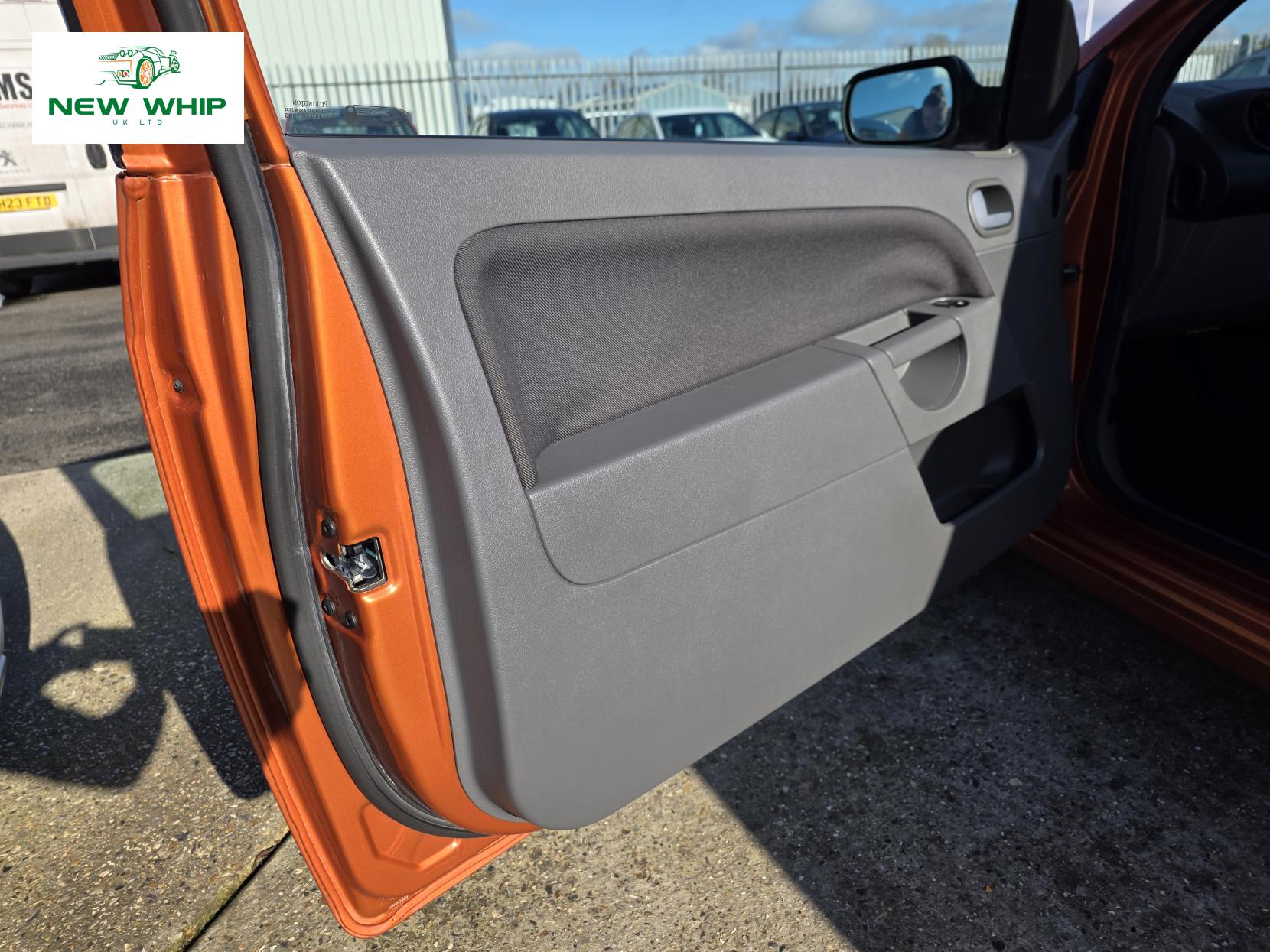 Ford Fiesta 1.4 Flame Limited Edition Hatchback 3dr Petrol Manual (153 g/km, 79 bhp)