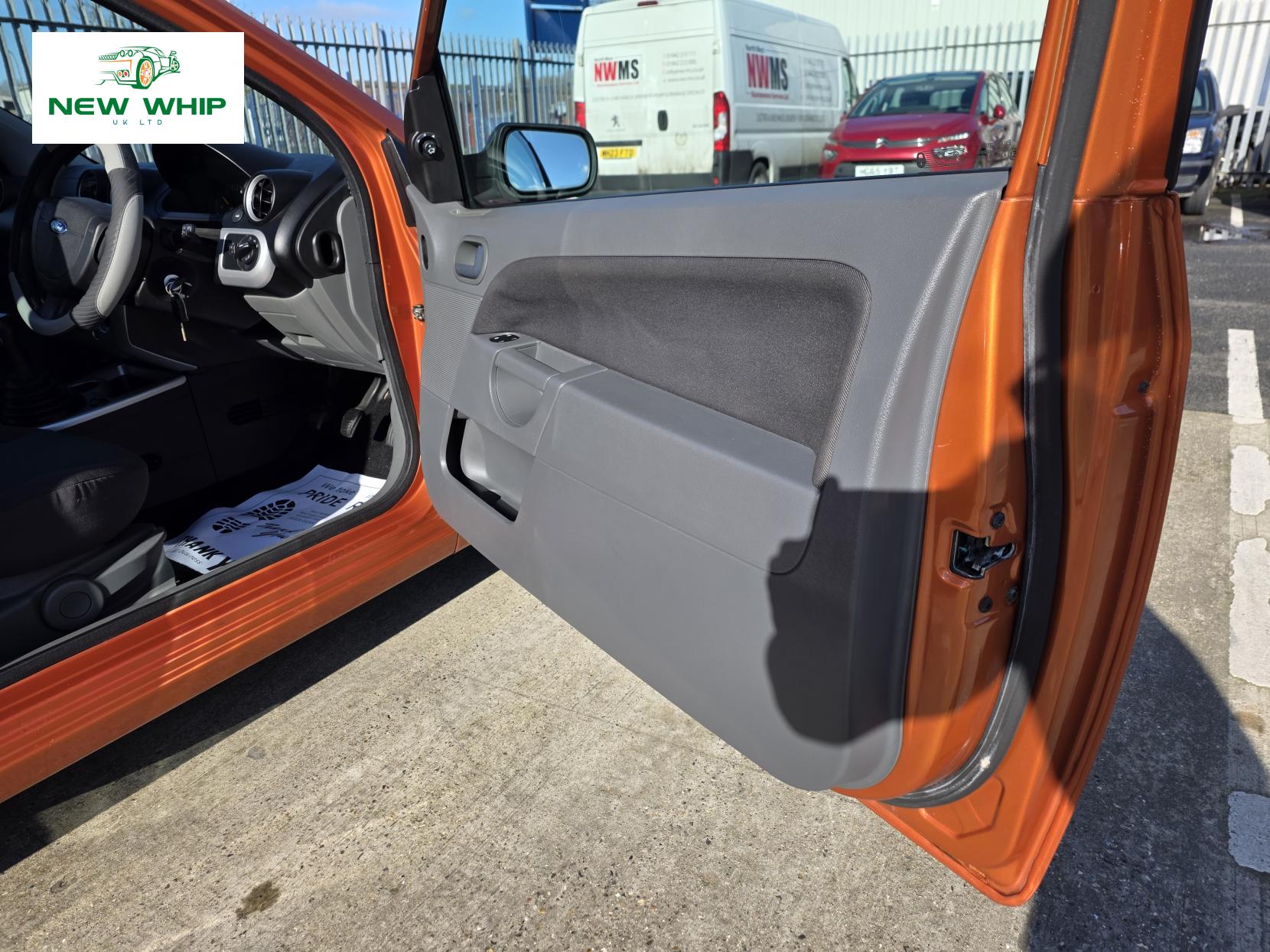 Ford Fiesta 1.4 Flame Limited Edition Hatchback 3dr Petrol Manual (153 g/km, 79 bhp)