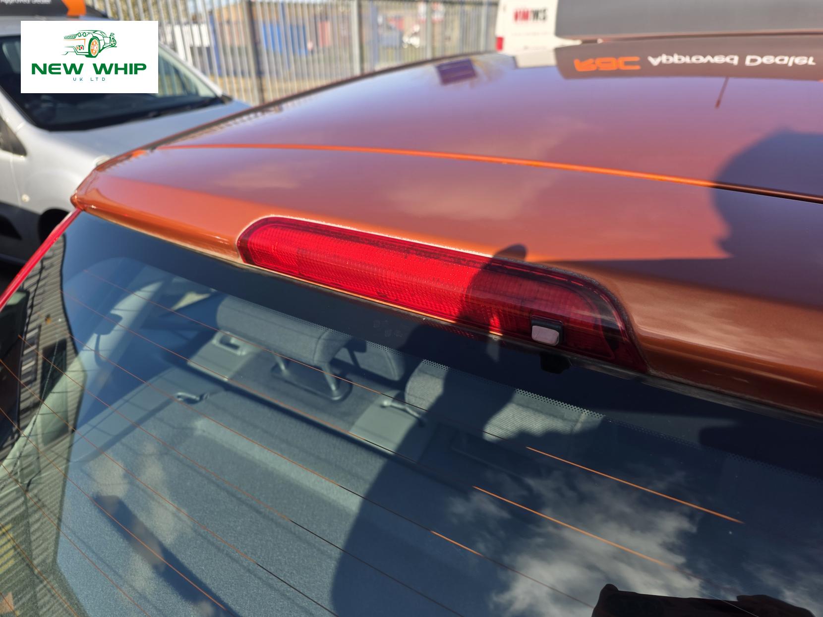 Ford Fiesta 1.4 Flame Limited Edition Hatchback 3dr Petrol Manual (153 g/km, 79 bhp)