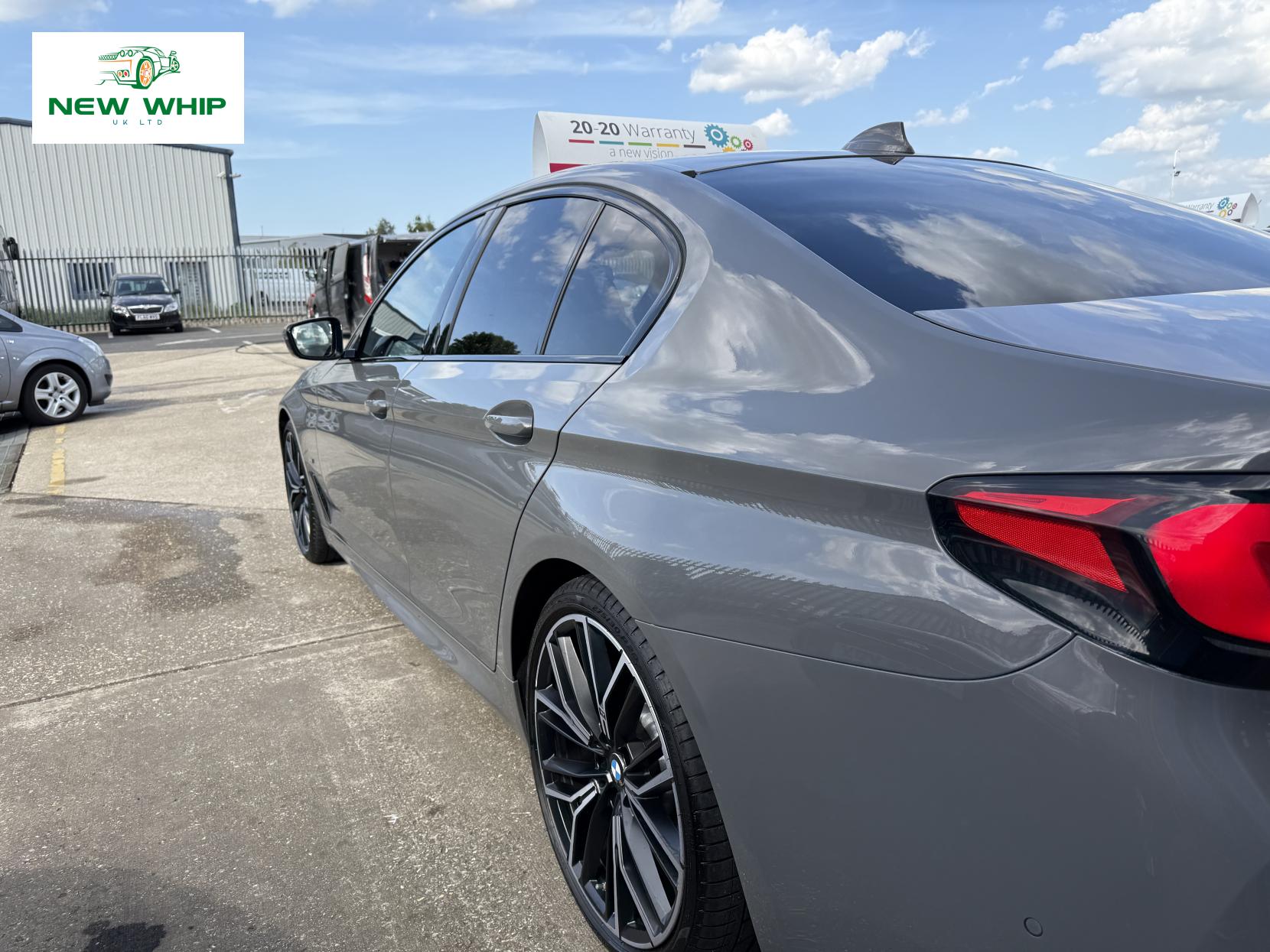 BMW 5 Series 2.0 520d MHT M Sport Saloon 4dr Diesel Hybrid Steptronic Euro 6 (s/s) (190 ps)