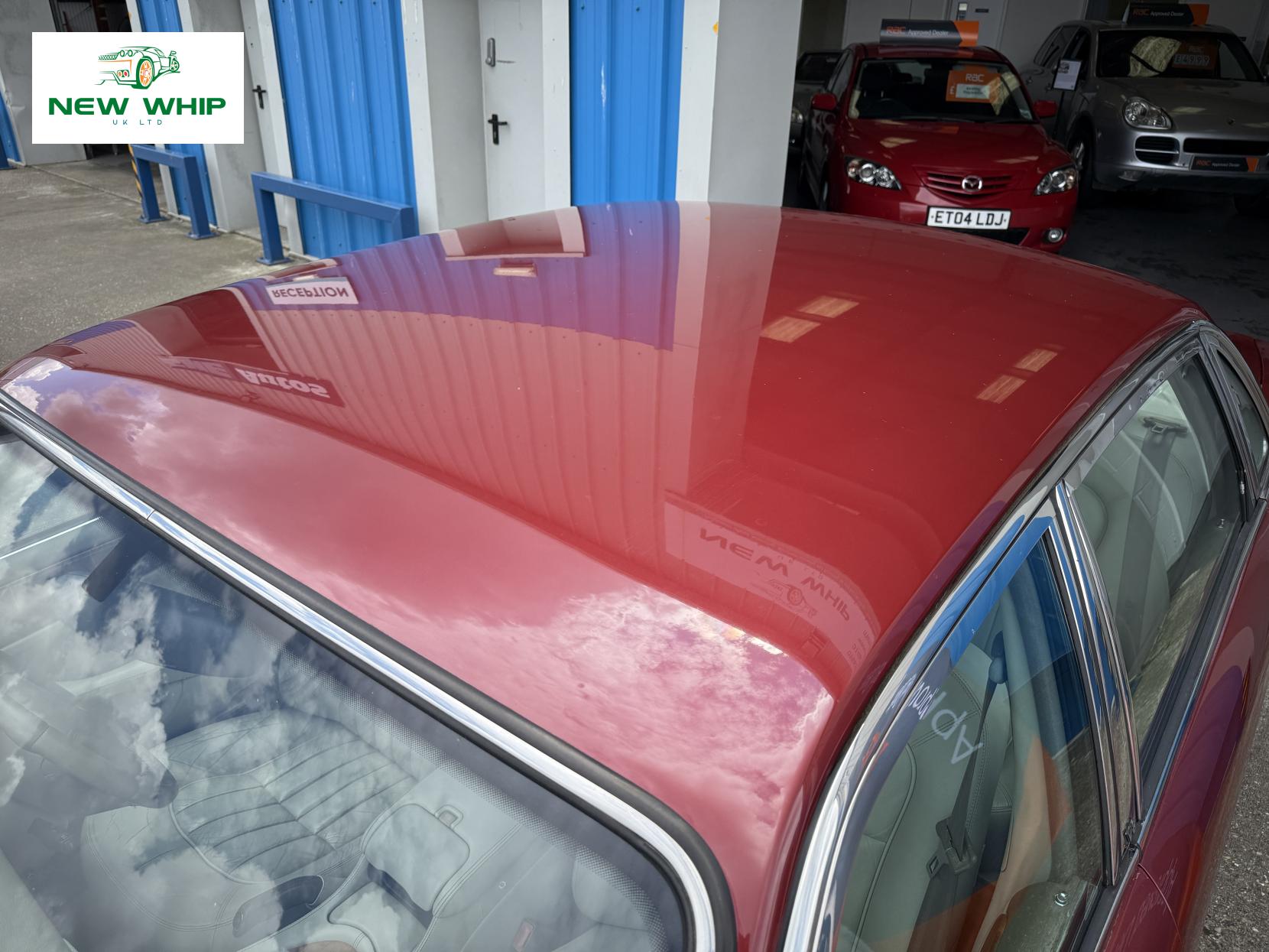 Jaguar XJ 3.2 XJ8 Saloon 4dr Petrol Automatic (288 g/km, 240 bhp)