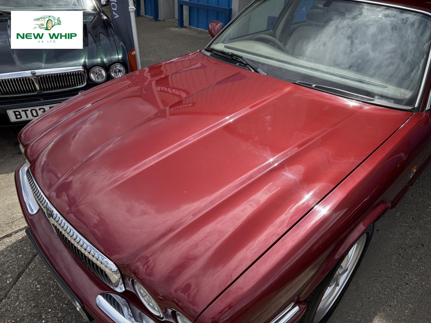 Jaguar XJ 3.2 XJ8 Saloon 4dr Petrol Automatic (288 g/km, 240 bhp)