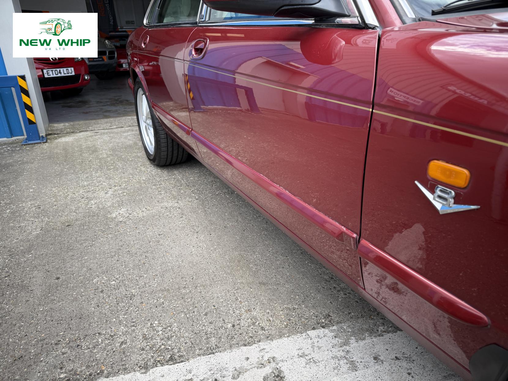 Jaguar XJ 3.2 XJ8 Saloon 4dr Petrol Automatic (288 g/km, 240 bhp)
