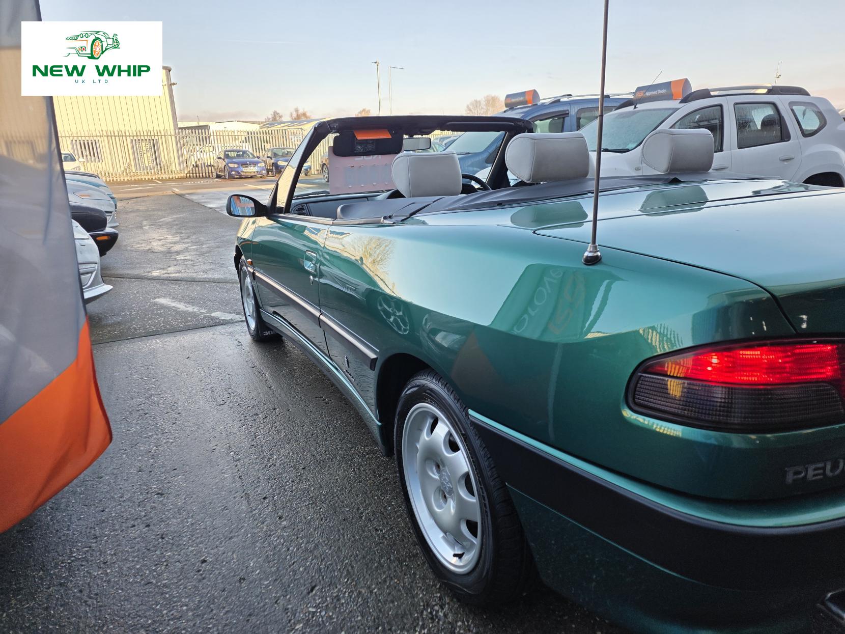 Peugeot 306 2.0 Roland Garros Limited Edition Convertible 2dr Petrol Automatic (123 bhp)