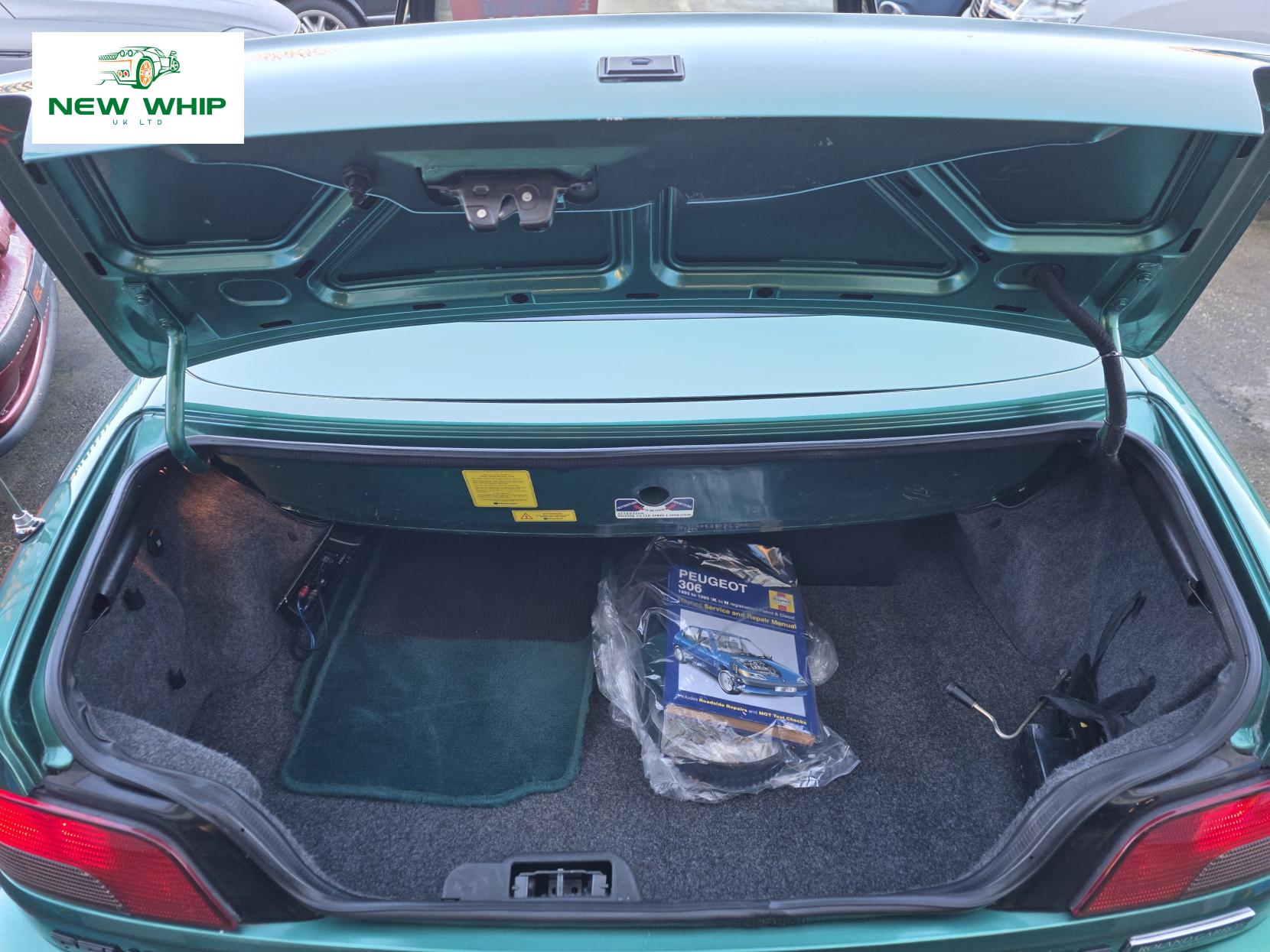 Peugeot 306 2.0 Roland Garros Limited Edition Convertible 2dr Petrol Automatic (123 bhp)