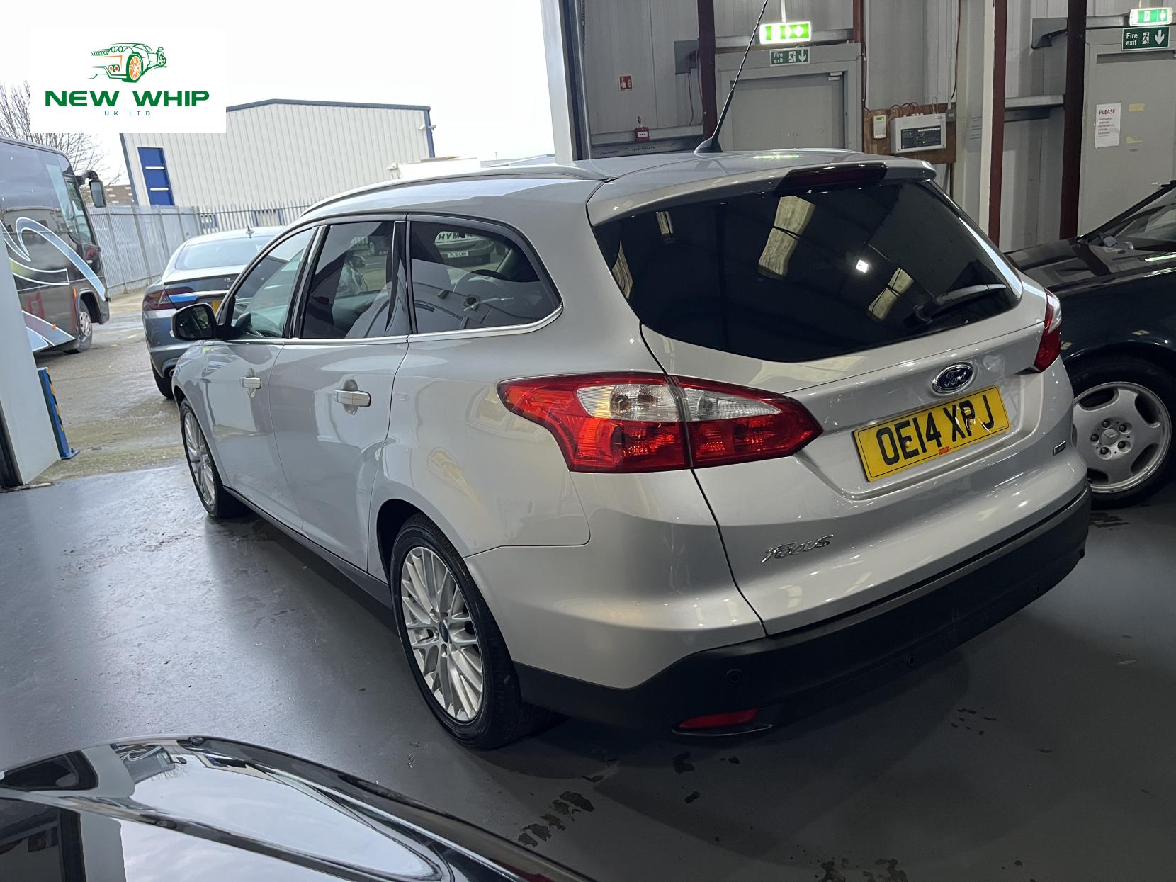 Ford Focus 1.0T EcoBoost Zetec Navigator Estate 5dr Petrol Manual Euro 5 (s/s) (100 ps)