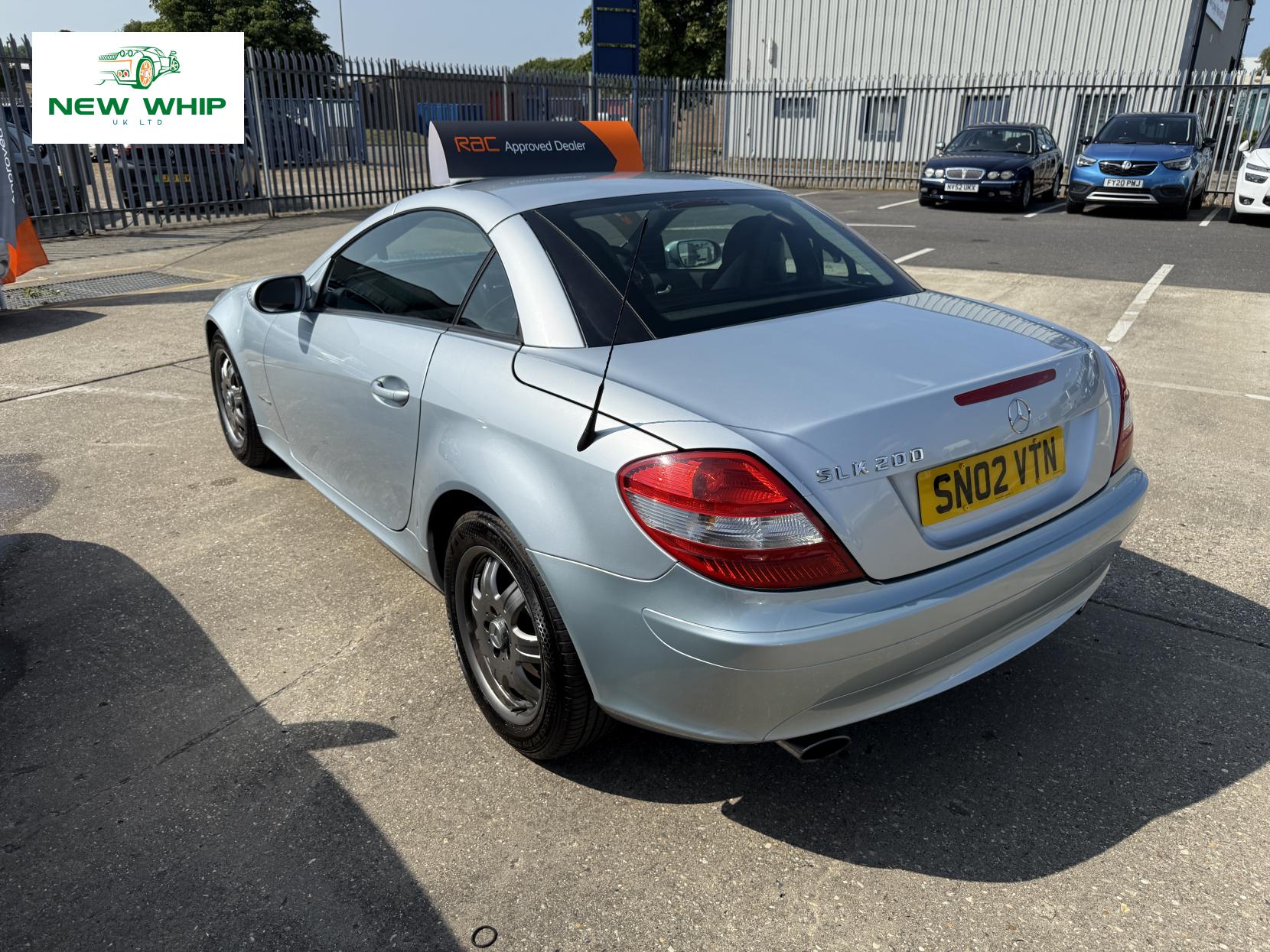 Mercedes-Benz SLK 1.8 SLK200 Kompressor Convertible 2dr Petrol Automatic (211 g/km, 163 bhp)