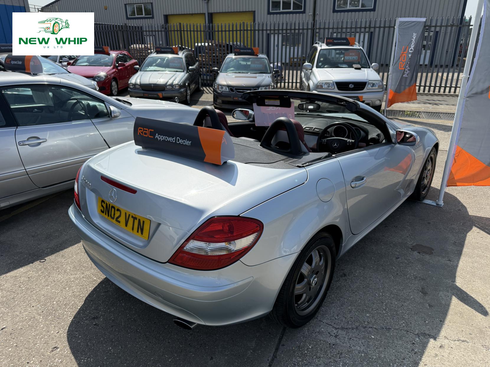 Mercedes-Benz SLK 1.8 SLK200 Kompressor Convertible 2dr Petrol Automatic (211 g/km, 163 bhp)