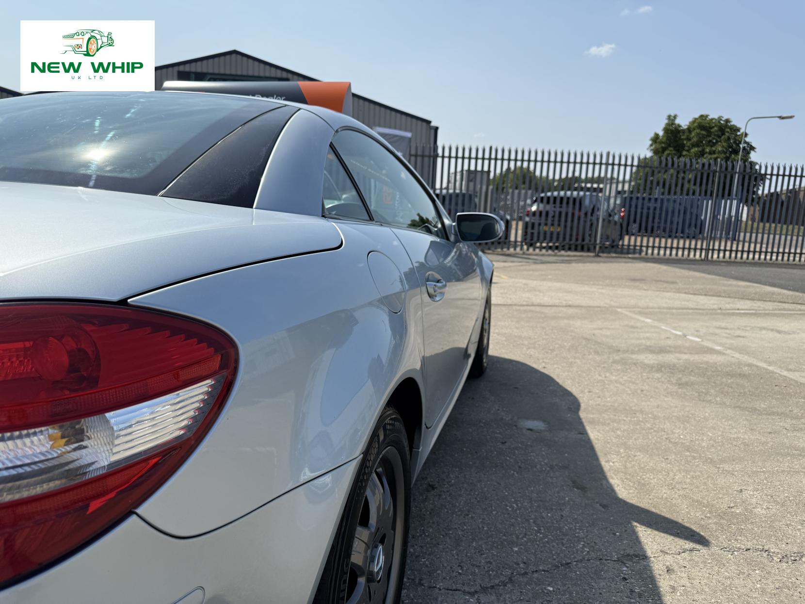 Mercedes-Benz SLK 1.8 SLK200 Kompressor Convertible 2dr Petrol Automatic (211 g/km, 163 bhp)