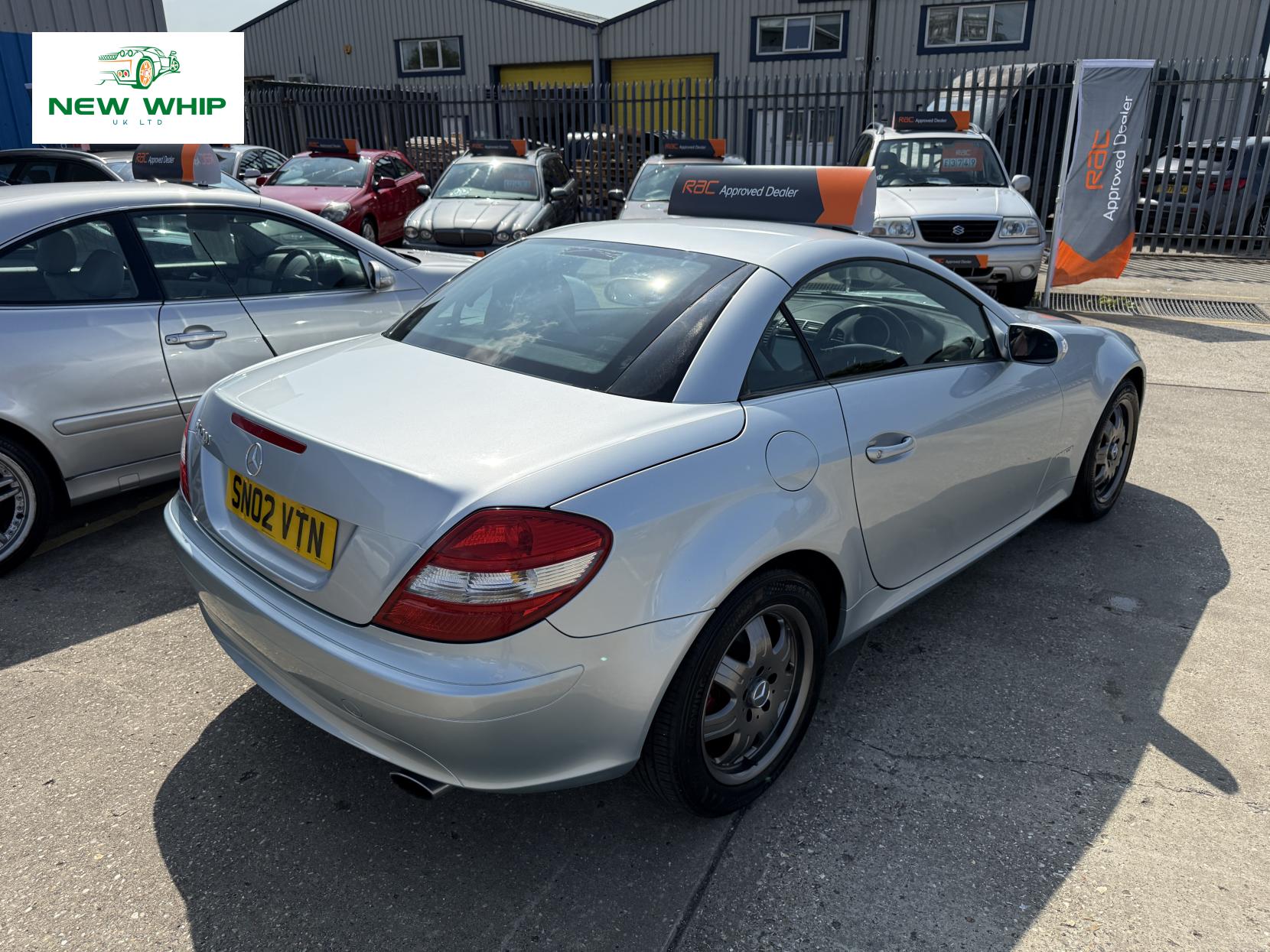 Mercedes-Benz SLK 1.8 SLK200 Kompressor Convertible 2dr Petrol Automatic (211 g/km, 163 bhp)