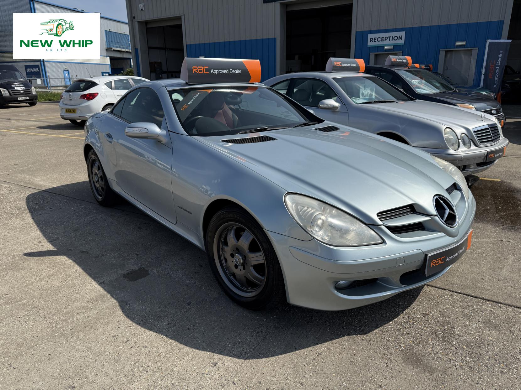 Mercedes-Benz SLK 1.8 SLK200 Kompressor Convertible 2dr Petrol Automatic (211 g/km, 163 bhp)