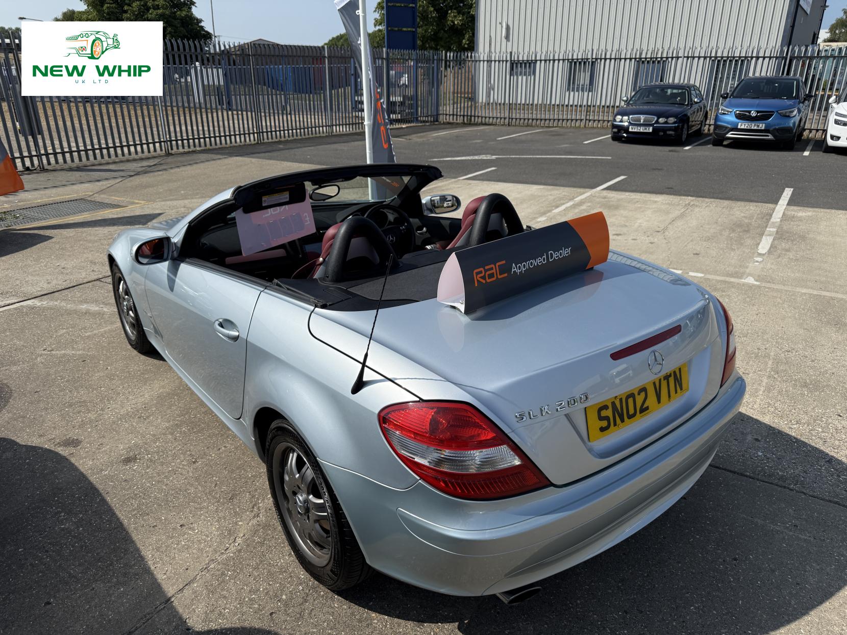 Mercedes-Benz SLK 1.8 SLK200 Kompressor Convertible 2dr Petrol Automatic (211 g/km, 163 bhp)